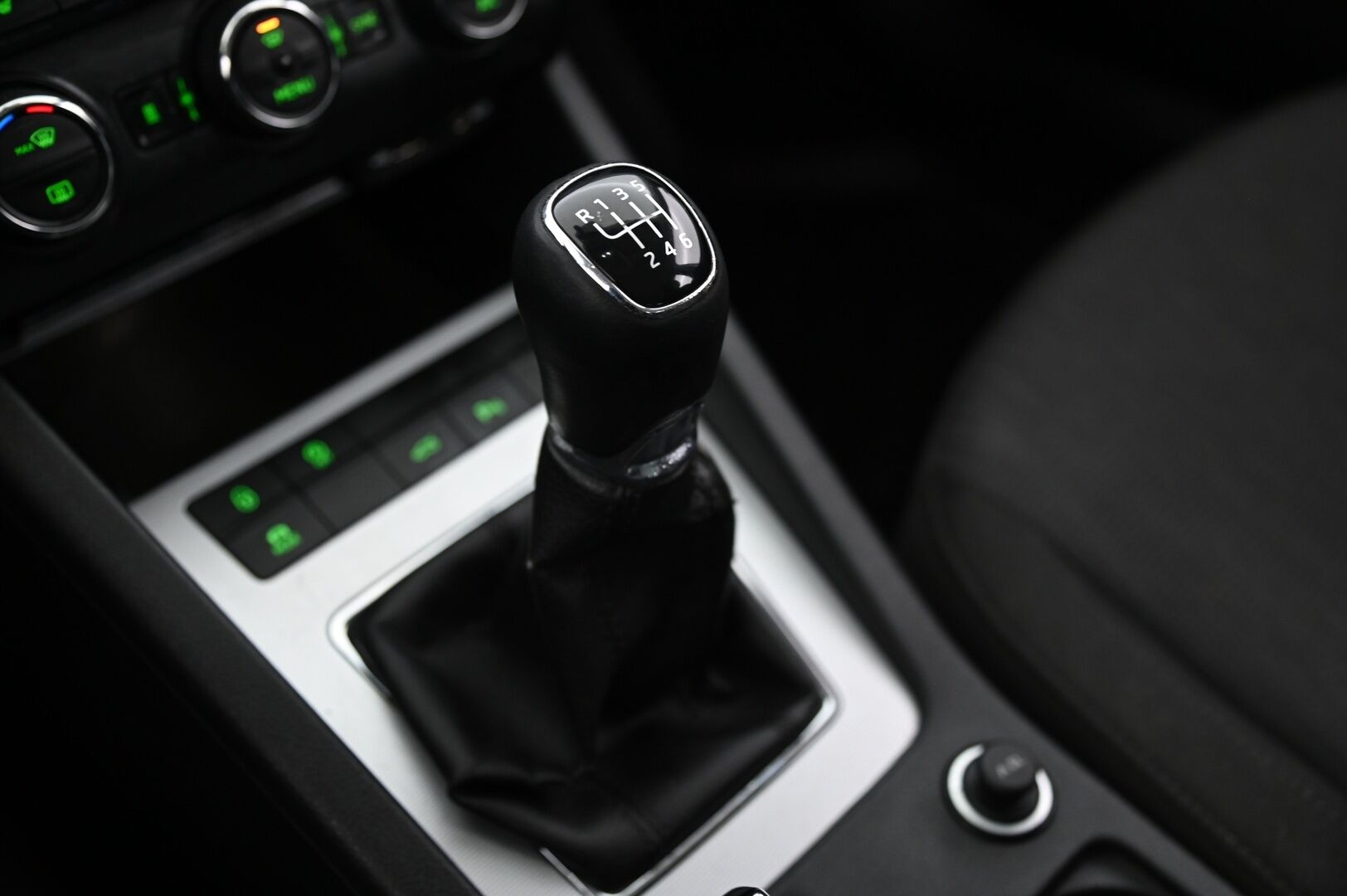 Skoda Octavia 2016 Combi 2,0 TDI 150 Style *- YritysOutlet - Myydään vain yrityksille -* - *- YritysOutlet - Myydään vain yrityksille -*