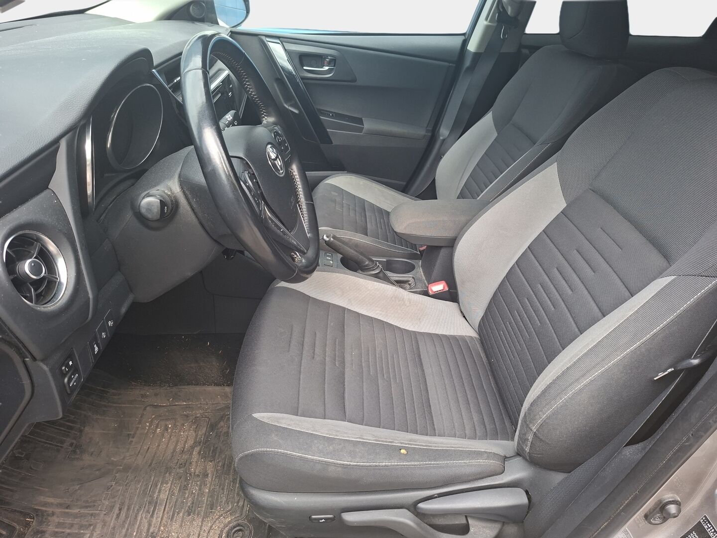 Toyota Auris 2016 Touring Sports 1,6 D-4D Active - | Suomi-Auto | Juuri katsastettu ja huollettu | Navi | Peruutuskamera | Lohkolämmitin sisätilanpistokkeella | 