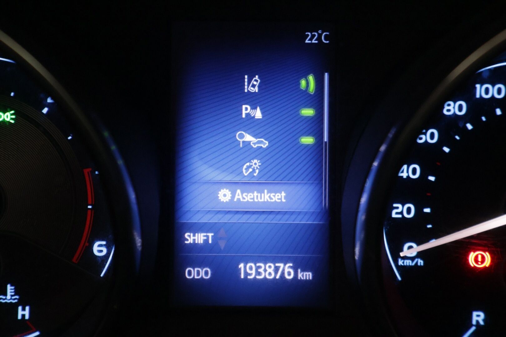 Toyota Auris 2016 Touring Sports 1,6 D-4D Active - | Suomi-Auto | Juuri katsastettu ja huollettu | Navi | Peruutuskamera | Lohkolämmitin sisätilanpistokkeella | 