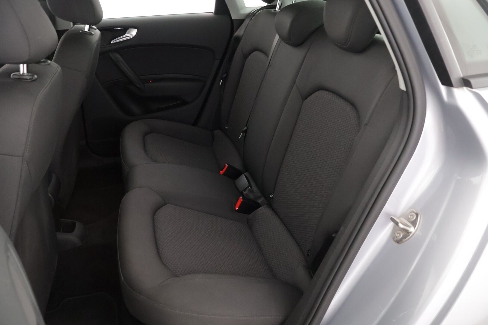Audi A1 2016 Sportback Comfort 1,4 TFSI 92 kW S tronic */ Suomi-auto / Vakkari / Bluetooth / 2x merkkirenkaat /* - */ Siisti yksilö / Matalat käyttökulut / Ilmainen kotiintoimitus