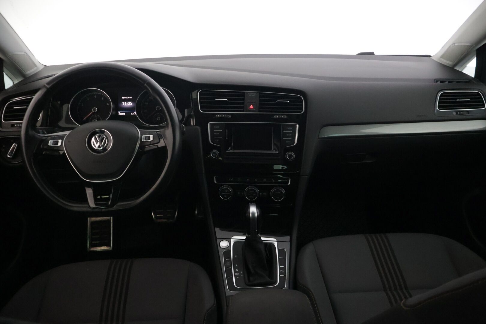 Volkswagen Golf 2017 Variant Allstar 1,4 TSI 110 kW (150 hv) DSG-automaatti - | 2 Om Suomi-auto | Webasto | Vakkari | Lämpöratti | Bluetooth | KeylessGo | Etu ja taka tutkat | 2x renkaat ja vanteet | 