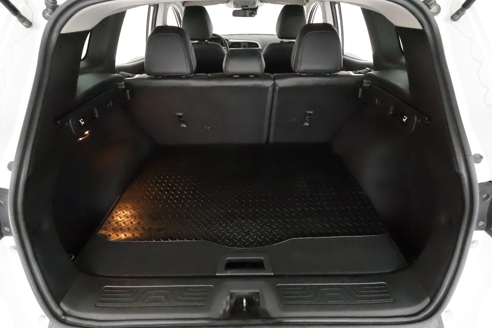 Renault Kadjar 2017 Energy dCi 110 EDC-aut Zen **Puolinahat / Navi / Kaistavahti / Vakkari / P.Tutkat / Bluetooth** - 2-omisteinen Suomi-auto
