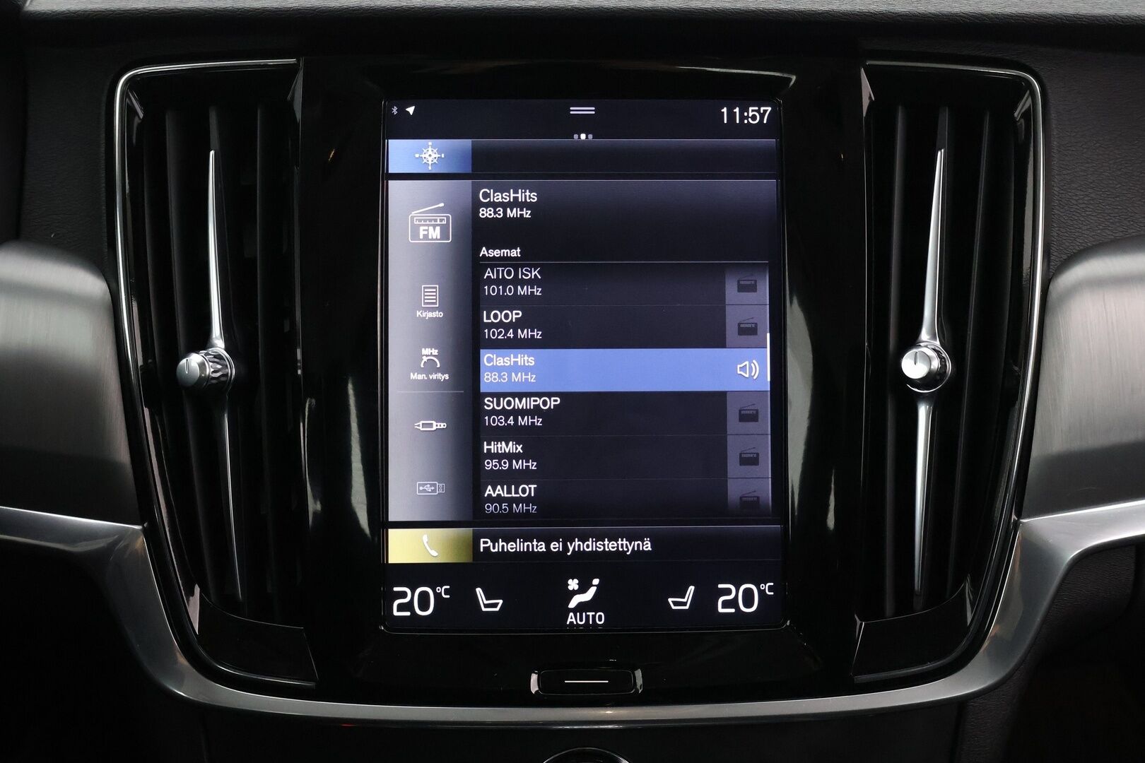 Volvo V90 2017 D4 Momentum aut - | 2 om. Suomi-auto | Adapt. Vak. | Webasto | Pilot assist | Navi | Ei Ad-Blueta | Puolinahat | Merkkihuollettu | Todella siisti |