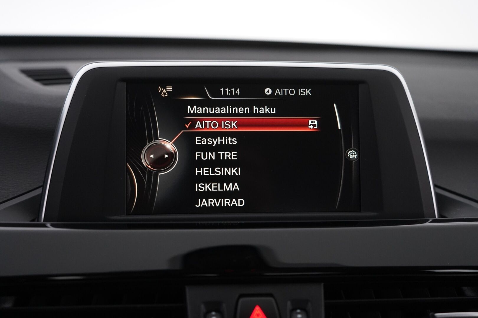 BMW X1 2016 F48 xDrive18d A Edition Sport *Sport-penkit / Lohko+sisä / Kamera / Koukku / Tutkat / Bluetooth* - Suomi-auto / Juuri Katsastettu / Kahdet Vanteet / Fiksut huollot