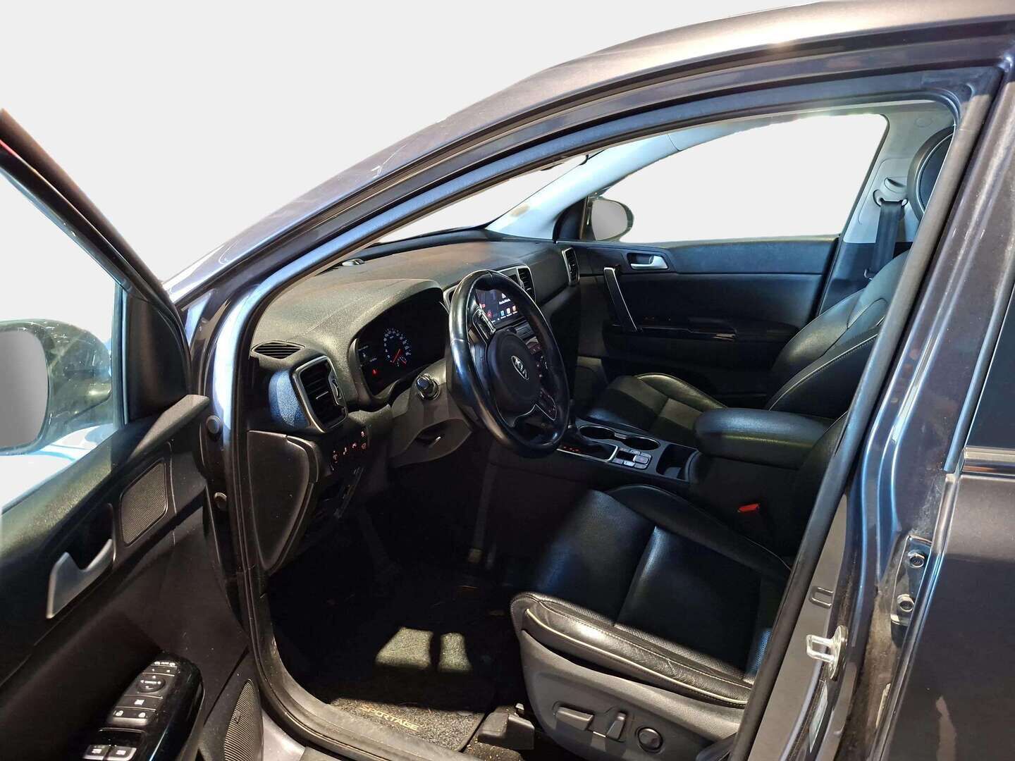 Kia Sportage 2016 1,7 CRDi ISG Urban Business Premium DCT A/T 141 hv - Suomiauto | Vetokoukku | JBL | Panoraama | Peruutuskamera | Ilmastoidut Nahat | Bi-Xenon | KeylessGo | Navi