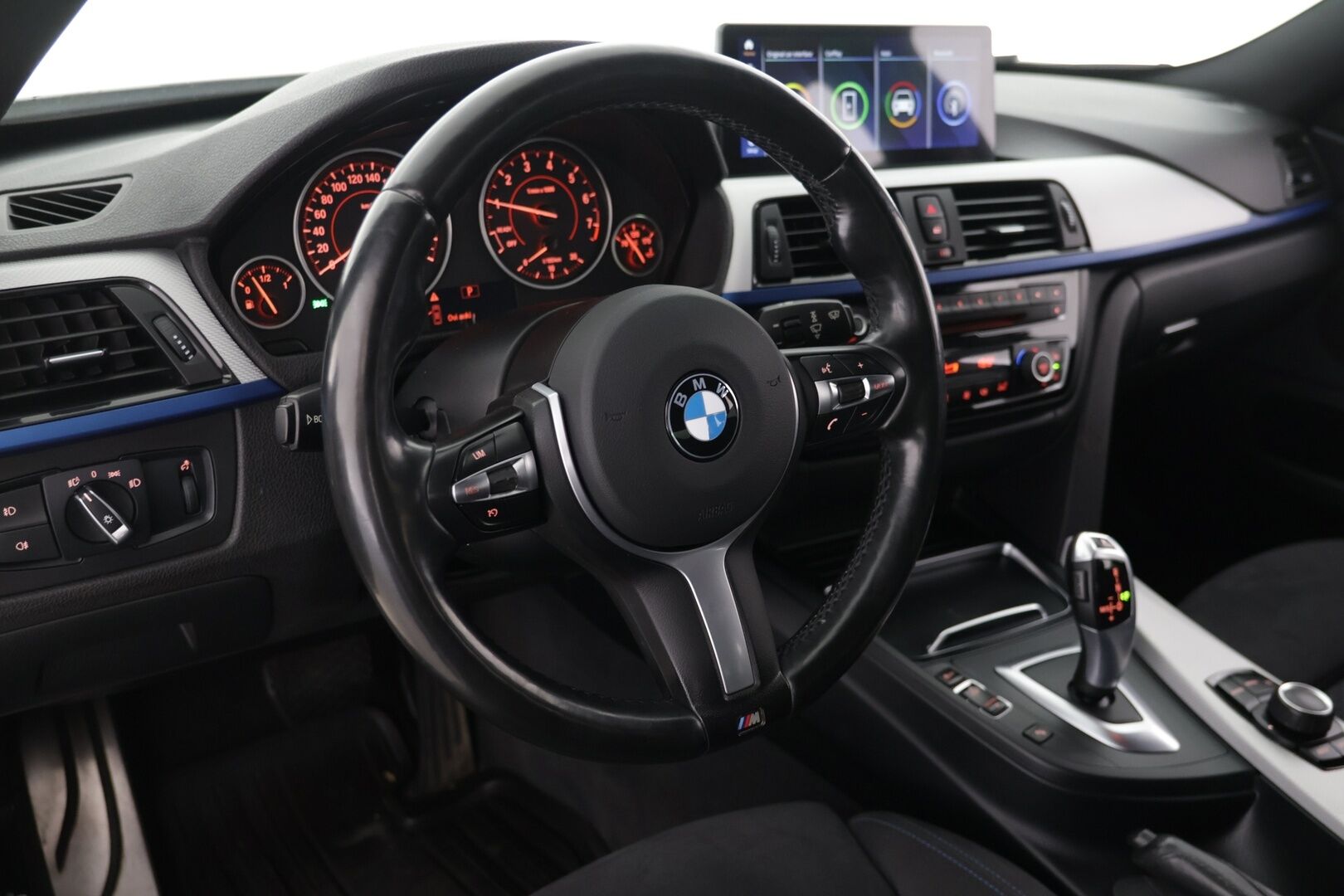 BMW 440 2017 F36 Gran Coupe 440i A xDrive M Sport Edition Business - | HIFI | Sport Alcantara istuimet, kuljettajan istuin muistilla | Carplay |  Tutkat eteen ja taakse | Vetokoukku |
