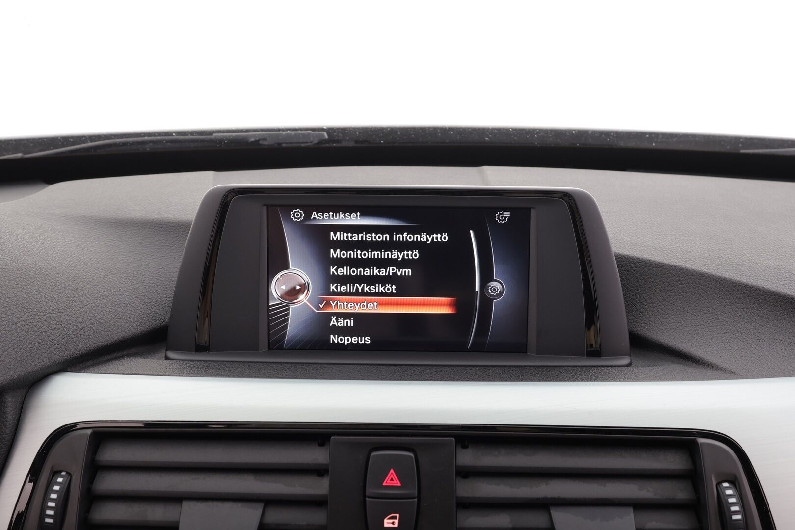 BMW 320 Gran Turismo 2017 F34 Gran Turismo 320d A Business M Sport Edition* Koukku / P.tutkat /  Sporttipenkit / Vakkari* - 2x renkaat alumiini vanteilla - HULLU BLACKWEEK KORKOTARJOUS 2,49%