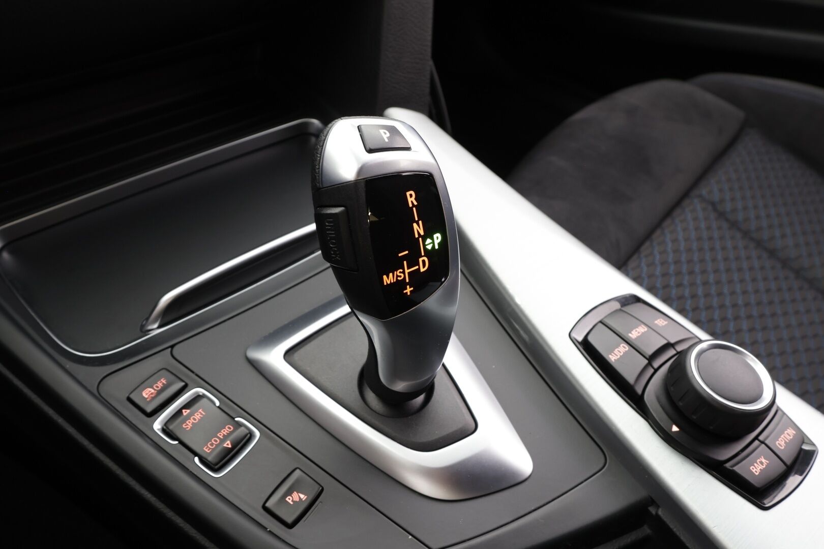 BMW 320 Gran Turismo 2017 F34 Gran Turismo 320d A Business M Sport Edition* Koukku / P.tutkat /  Sporttipenkit / Vakkari* - 2x renkaat alumiini vanteilla - HULLU BLACKWEEK KORKOTARJOUS 2,49%