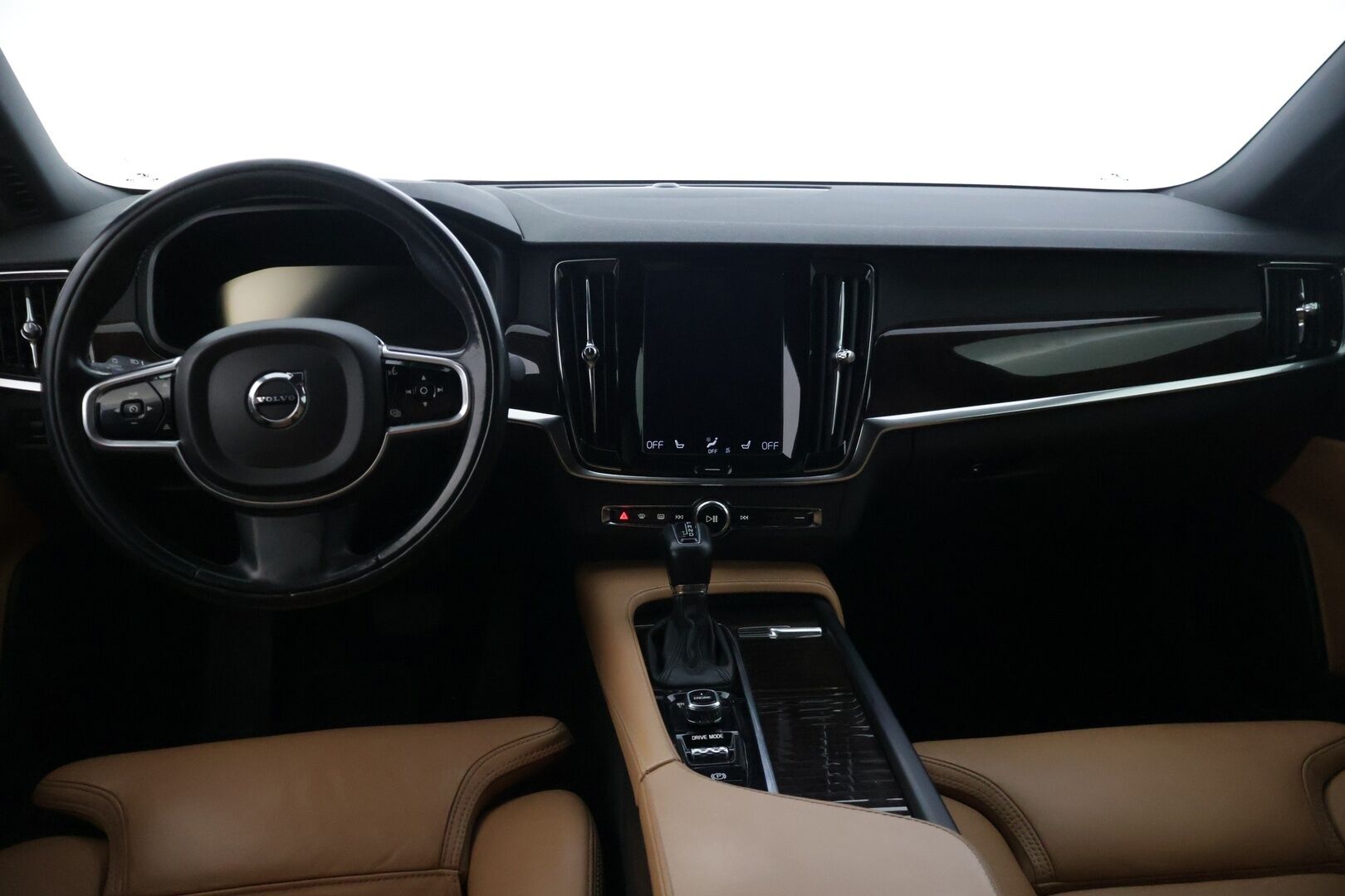 Volvo S90 2017 D4 Business Inscription aut - | Suomi-auto | Ei AdBlueta | Adapt.Vakkari | Webasto | Keylessgo | VOC | Vaaleat nahat muistilla | Navi | Lämmitettävä ratti | Hihna vaihdettu 6/2026 |