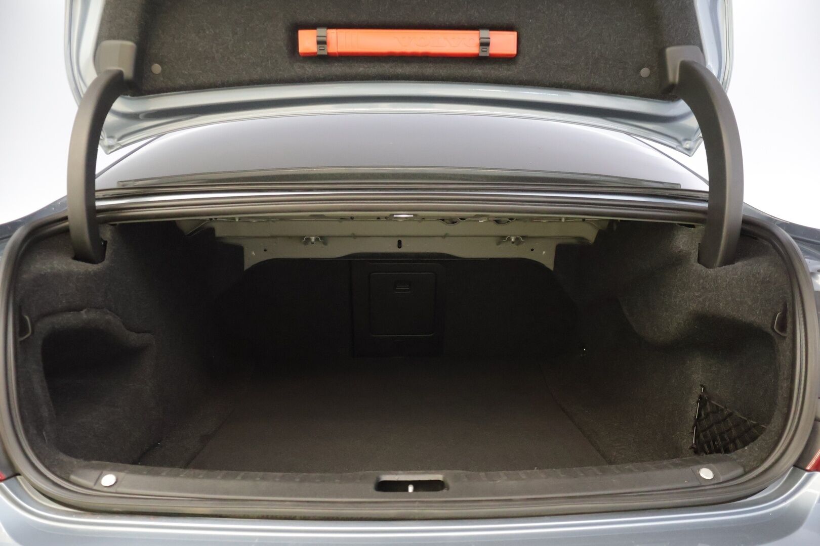 Volvo S90 2017 D4 Business Inscription aut - | Suomi-auto | Ei AdBlueta | Adapt.Vakkari | Webasto | Keylessgo | VOC | Vaaleat nahat muistilla | Navi | Lämmitettävä ratti | Hihna vaihdettu 6/2026 |