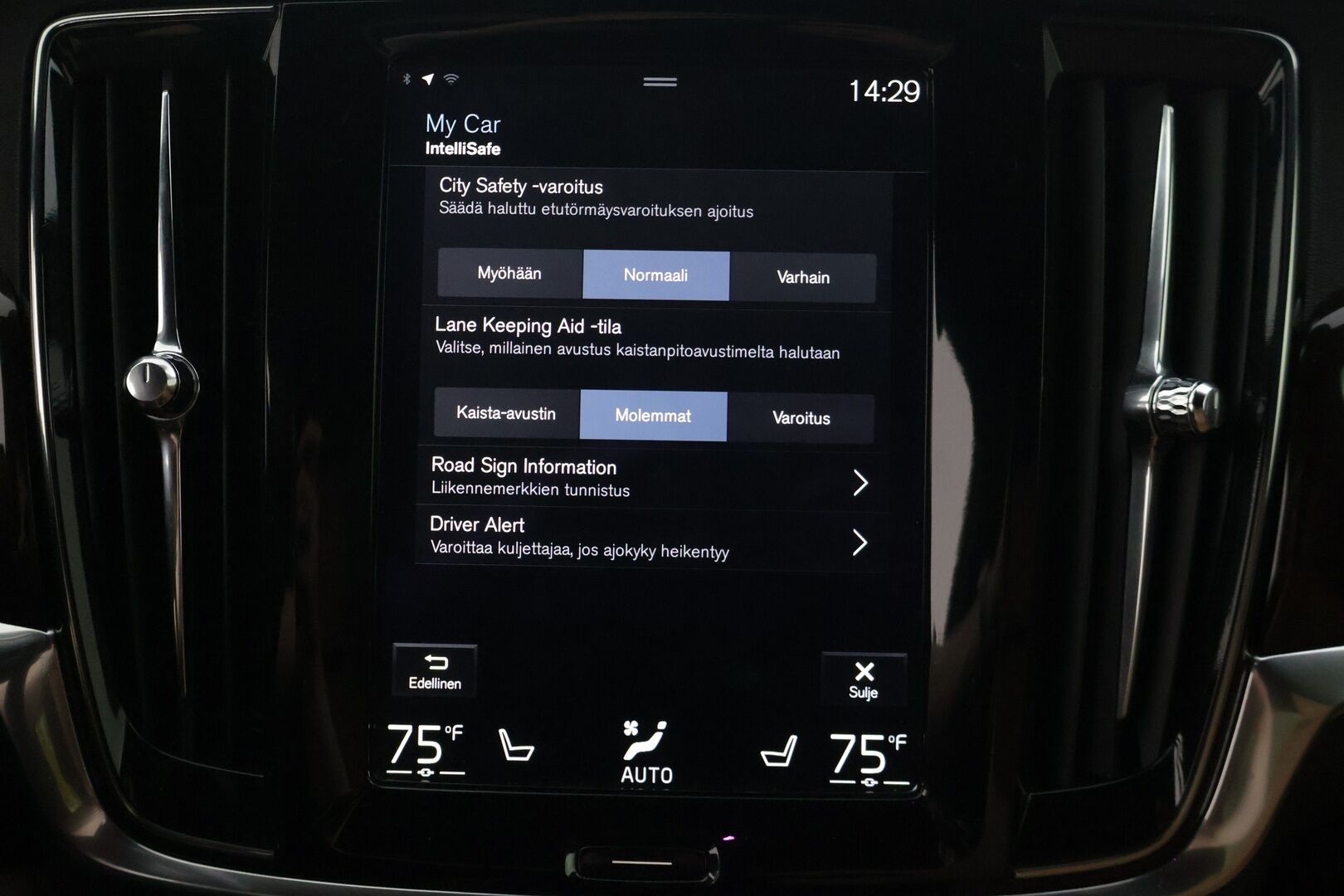 Volvo S90 2017 D4 Business Inscription aut - | Suomi-auto | Ei AdBlueta | Adapt.Vakkari | Webasto | Keylessgo | VOC | Vaaleat nahat muistilla | Navi | Lämmitettävä ratti | Hihna vaihdettu 6/2026 |