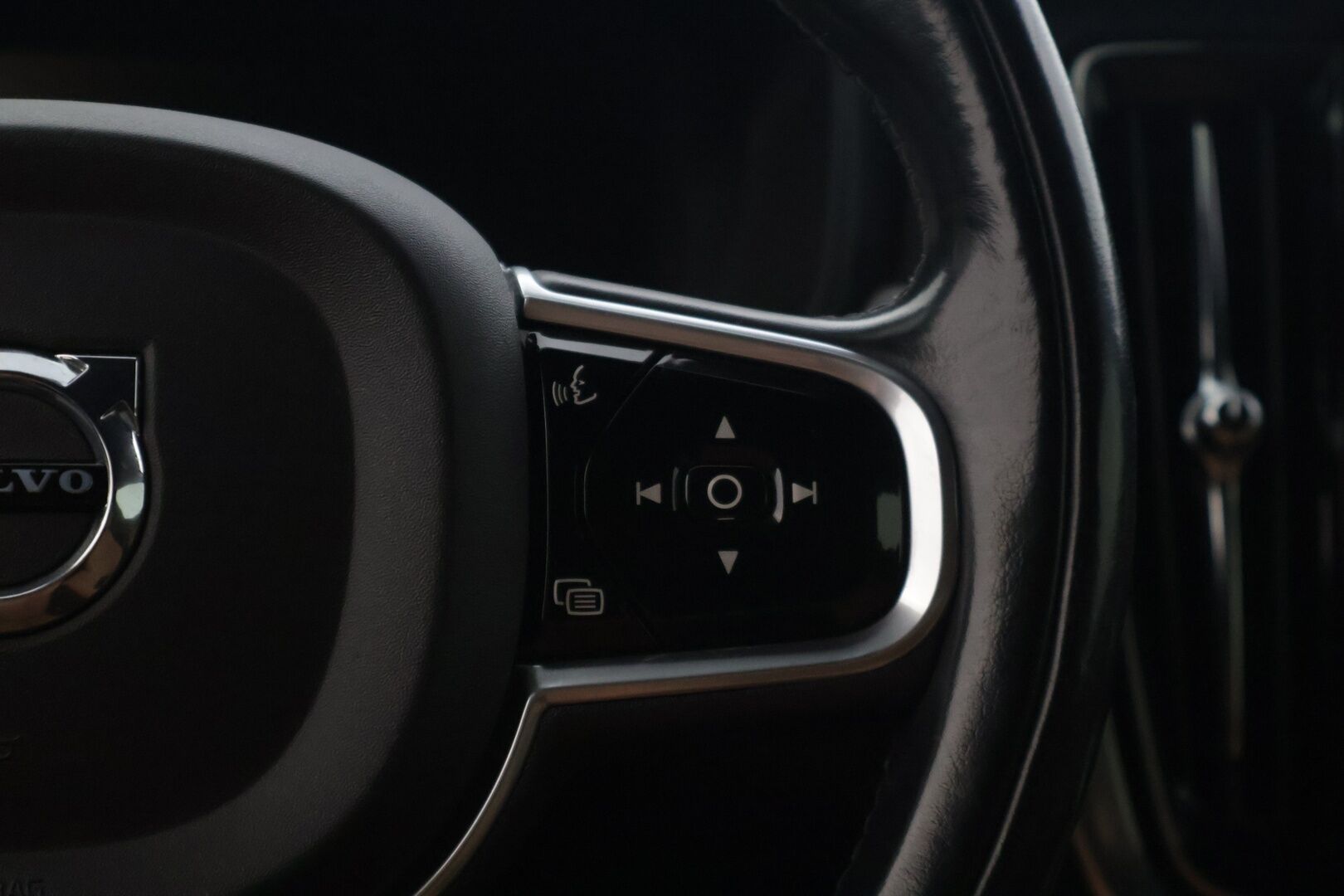 Volvo S90 2017 D4 Business Inscription aut - | Suomi-auto | Ei AdBlueta | Adapt.Vakkari | Webasto | Keylessgo | VOC | Vaaleat nahat muistilla | Navi | Lämmitettävä ratti | Hihna vaihdettu 6/2026 |