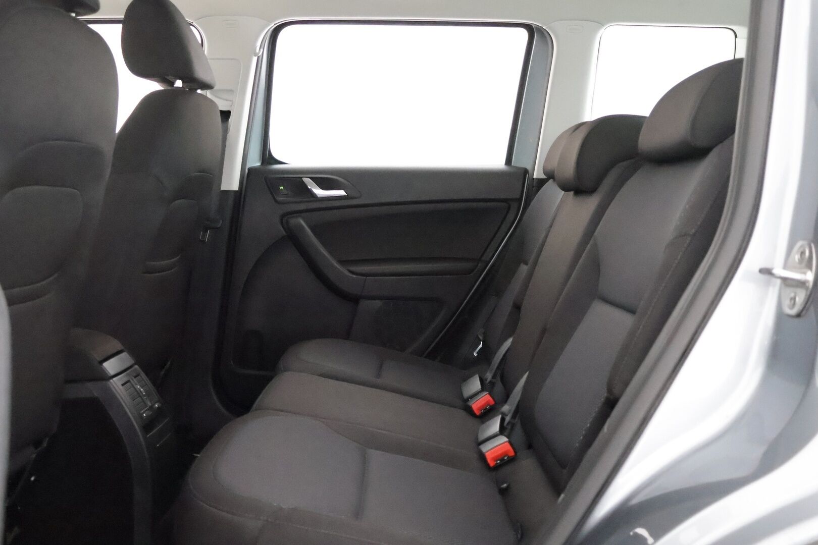 Skoda Yeti 2017 1,4 TSI 150 4x4 Ambition DSG Autom. **Webasto / P.Kamera / Navi / Vakkari / Aut. Ilmastointi / Bluetooth - Suomi-auto / 2x Renkaat