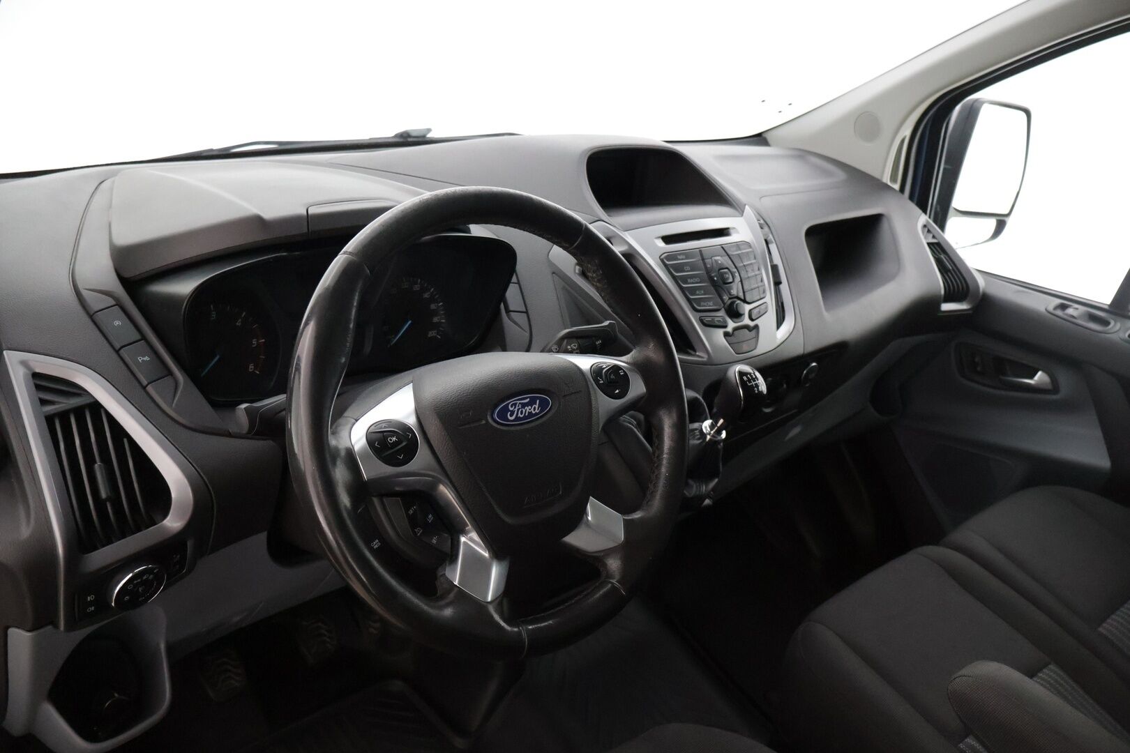 Ford Transit Custom 2017 310 2,0TDCi 130 hv M6 Etuveto Trend Van N1 L2H1 - * Juuri saapunut! *
