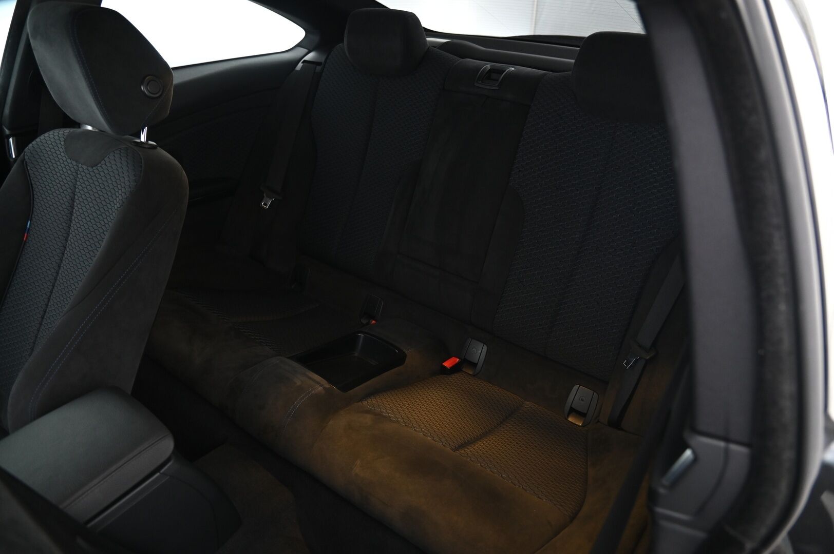 BMW 440 2017 F32 Coupe 440i A xDrive Business M-Sport * Proff.navi / Ratinlämmitin / P-kamera / Muistipenkki / Hifit* - *Näyttävä kokonaisuus / Lohkolämmitin / Xenon / Vakkari*