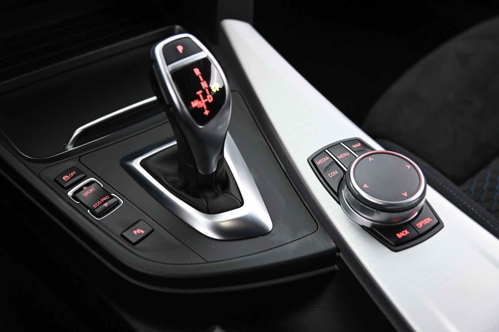 BMW 440 2017 F32 Coupe 440i A xDrive Business M-Sport * Proff.navi / Ratinlämmitin / P-kamera / Muistipenkki / Hifit* - *Näyttävä kokonaisuus / Lohkolämmitin / Xenon / Vakkari*