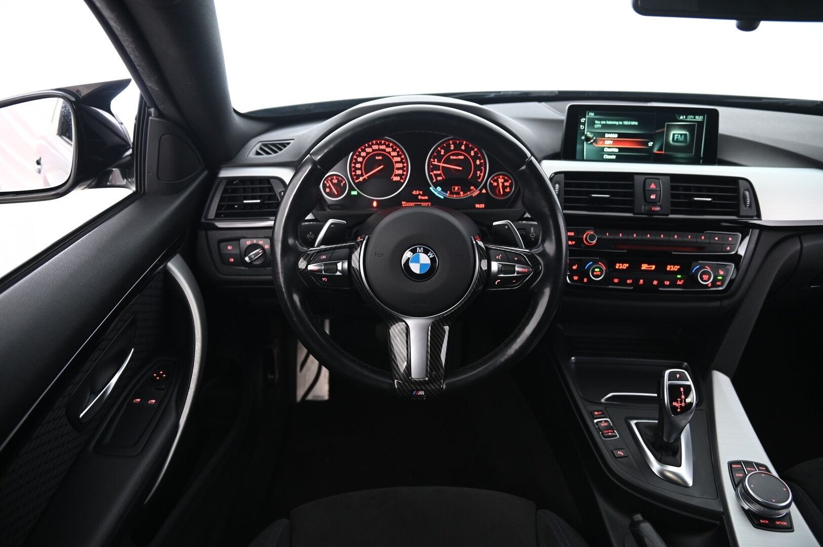 BMW 440 2017 F32 Coupe 440i A xDrive Business M-Sport * Proff.navi / Ratinlämmitin / P-kamera / Muistipenkki / Hifit* - *Näyttävä kokonaisuus / Lohkolämmitin / Xenon / Vakkari*