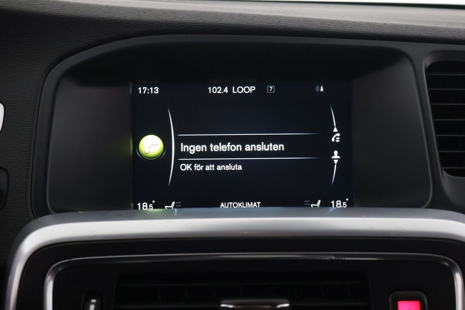Volvo V60 2017 D4 AWD Business Summum aut - *Webasto / Keyless / Vakkari / Nahat muistilla / Navi / Voc / Koukku*
