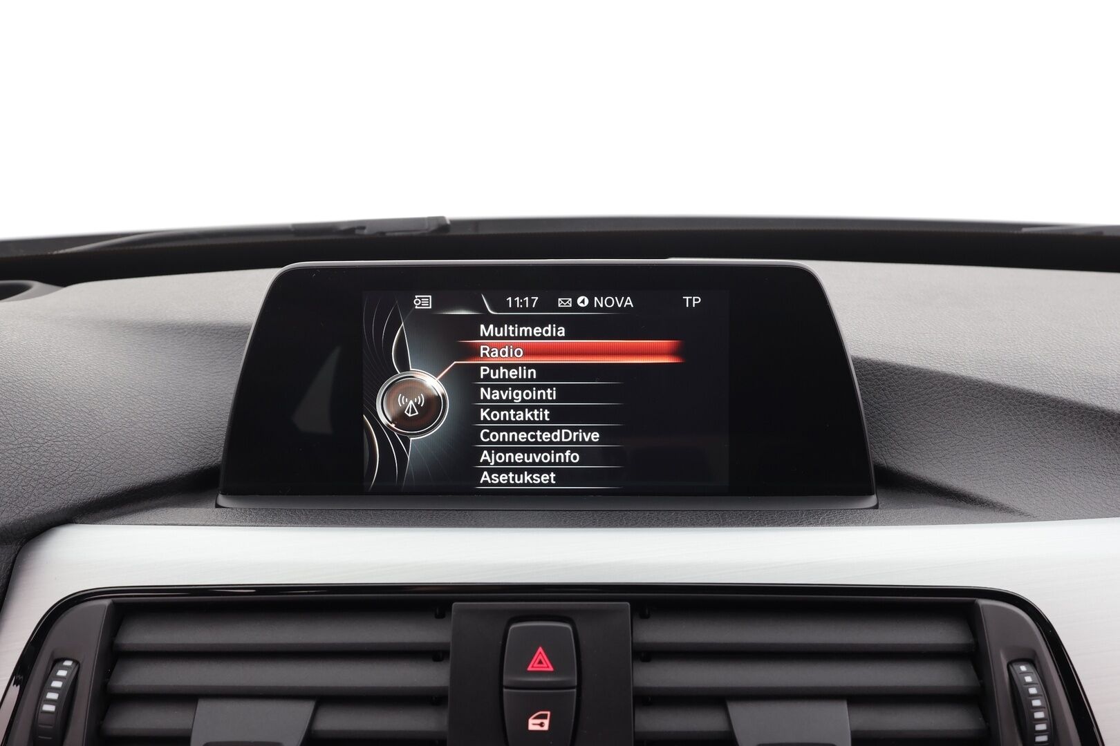 BMW 320 Gran Turismo 2017 F34 Gran Turismo 320i A xDrive Business Exclusive Edition M Sport * LED / P.tutkat / Sportpenkki Muistilla / Navi * - HUD / Vakkari / Bluetooth / Suomi-auto / Kahdet renkaat - HULLU BLACKWEEK KORKOTARJOUS 2,49%