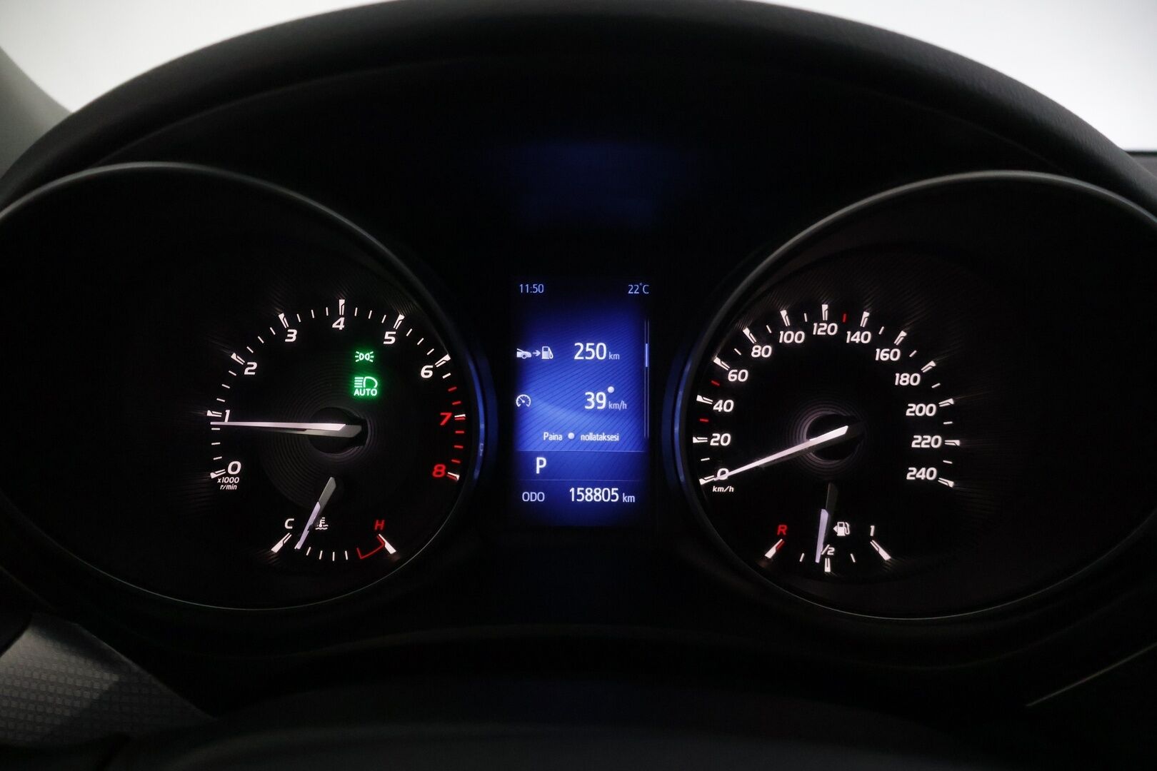 Toyota Avensis 2017 Touring Sports 1,8 Valvematic Edition Business Multidrive S - | Suomi-Auto | Peruutuskamera | Vetokoukku | Navi | Lämmitettävä tuulilasi | Kaistavahti | Törmäysvaroitin |
