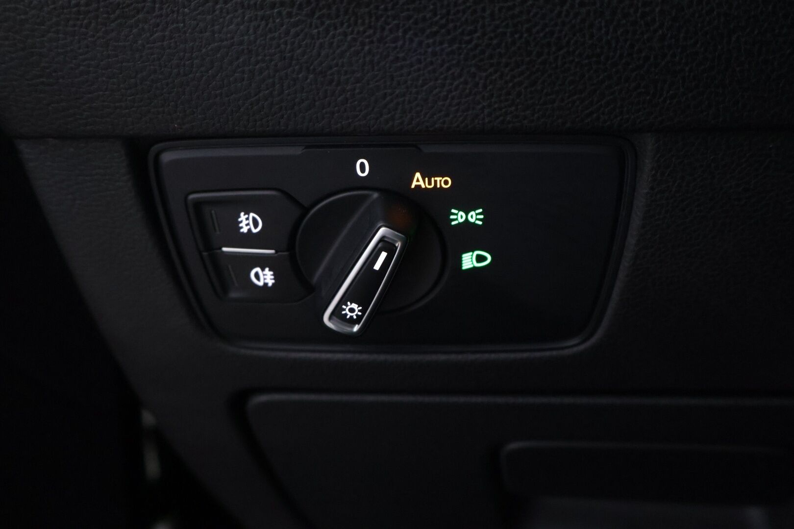 Volkswagen Passat 2018 Variant Comfortline 2,0 TDI 110 kW (150 hv) DSG-automaatti - Juuri Katsastettu! | Juuri Huollettu! | Suomi-auto | ACC | Webasto | Vetokoukku | Navi | LED | ErgoComfort | CarPlay | 2x Renkaat