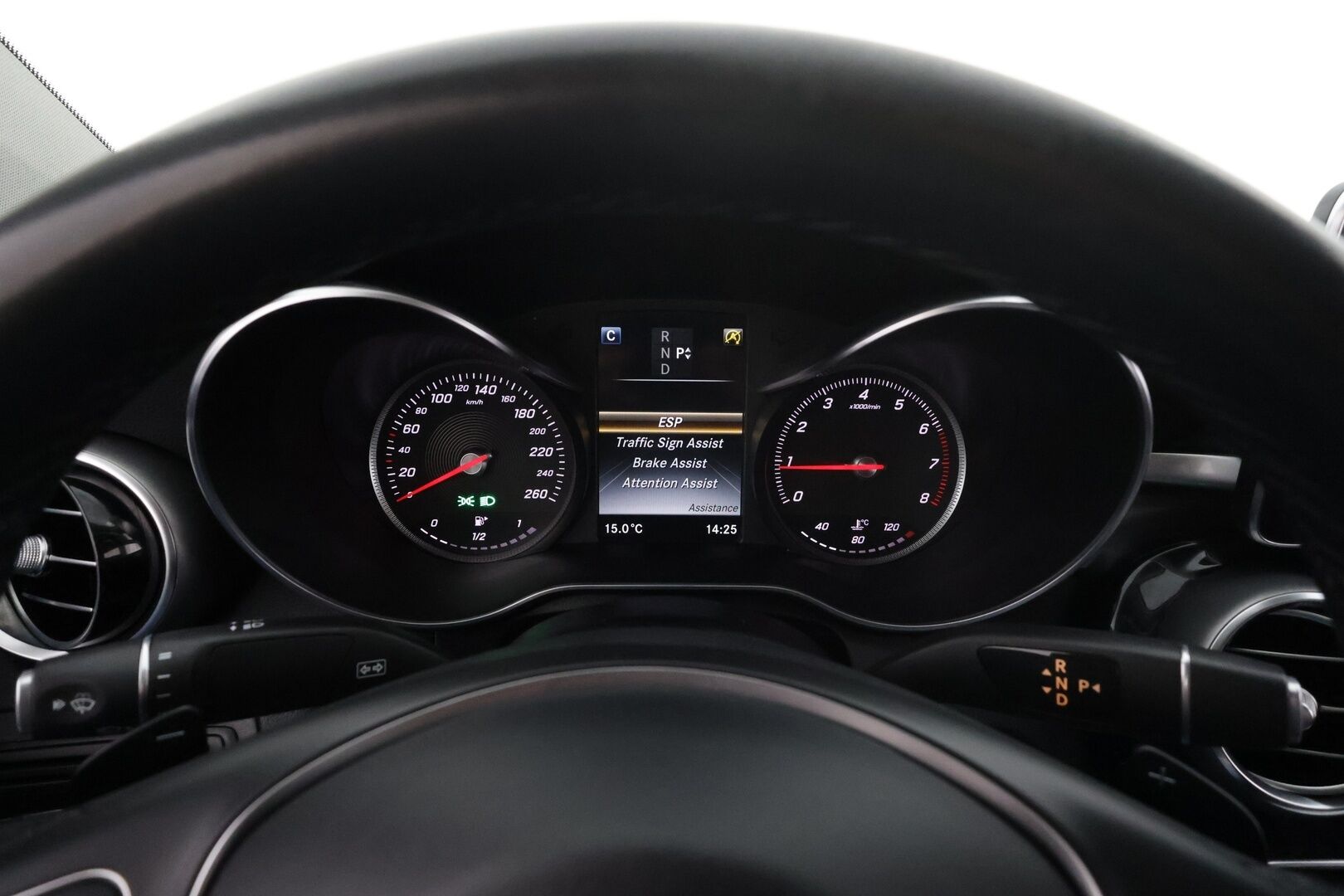 Mercedes-Benz C 2017 200 Coupé 4Matic A * Webasto / Vakkari / ILS-LED / Muistipenkit / Navi / Puolinahat * - Suomi-auto / Kahdet renkaat aluvanteilla