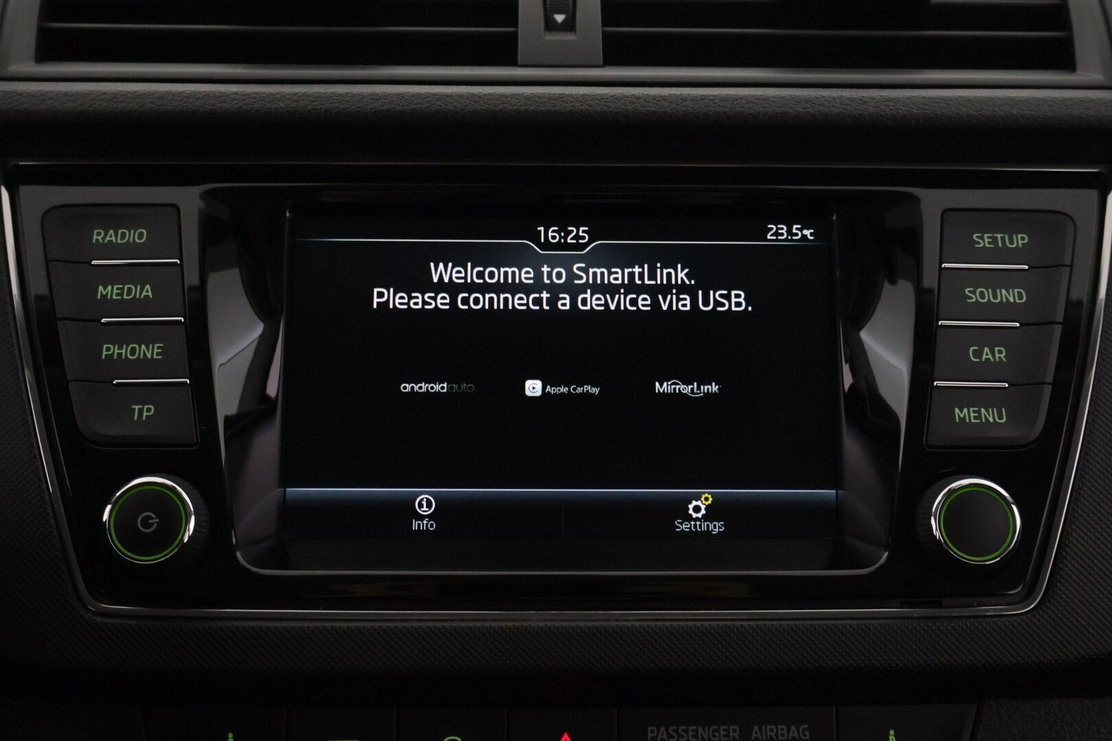 Skoda Fabia 2018 Combi 1,0 TSI 95 Style *KeyLessGo / P-tutkat / Vakkari / AppleCarPlay / Lohkolämmitin / Ilmastointi* - Hyvin varusteltu Fabia!