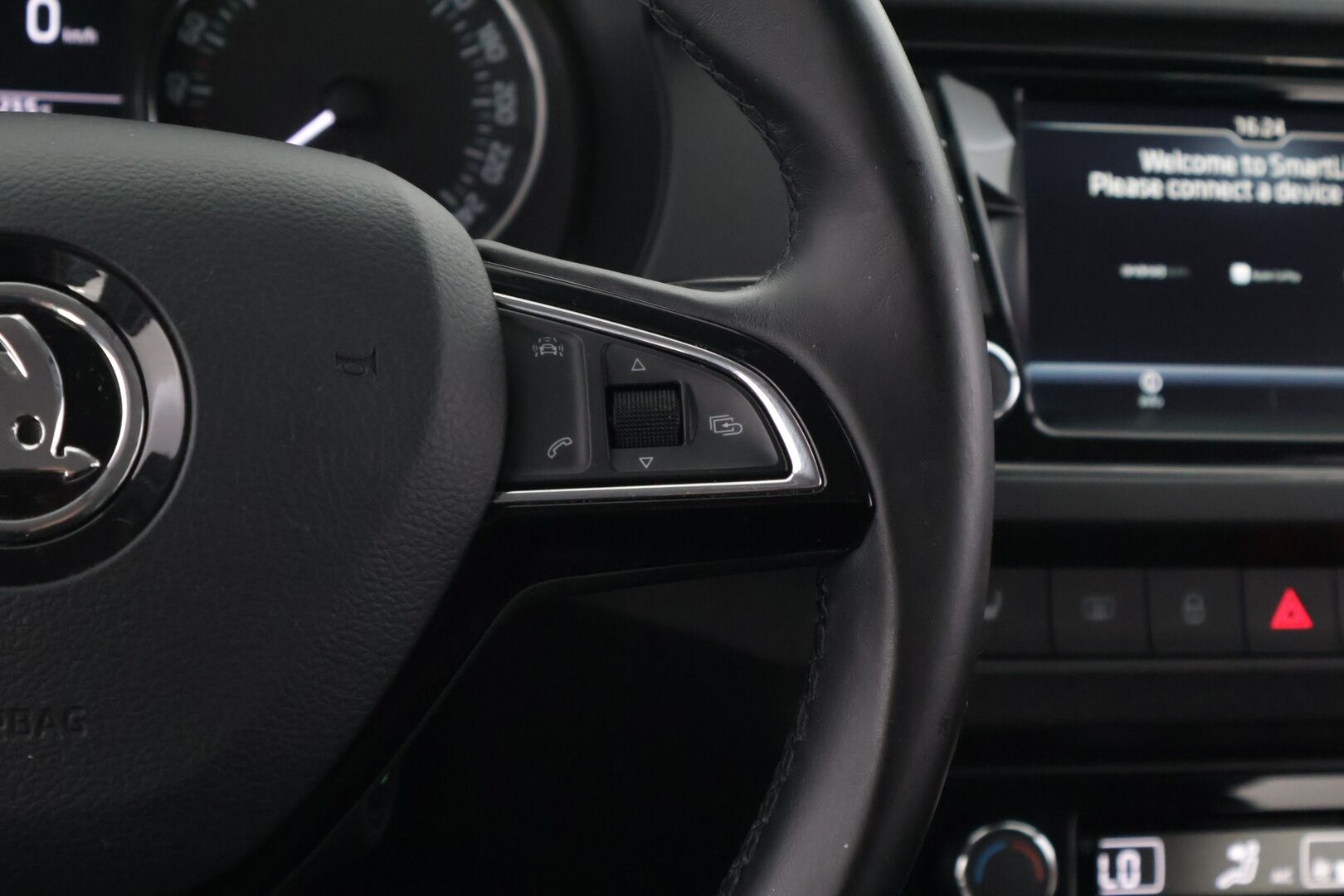 Skoda Fabia 2018 Combi 1,0 TSI 95 Style *KeyLessGo / P-tutkat / Vakkari / AppleCarPlay / Lohkolämmitin / Ilmastointi* - Hyvin varusteltu Fabia!