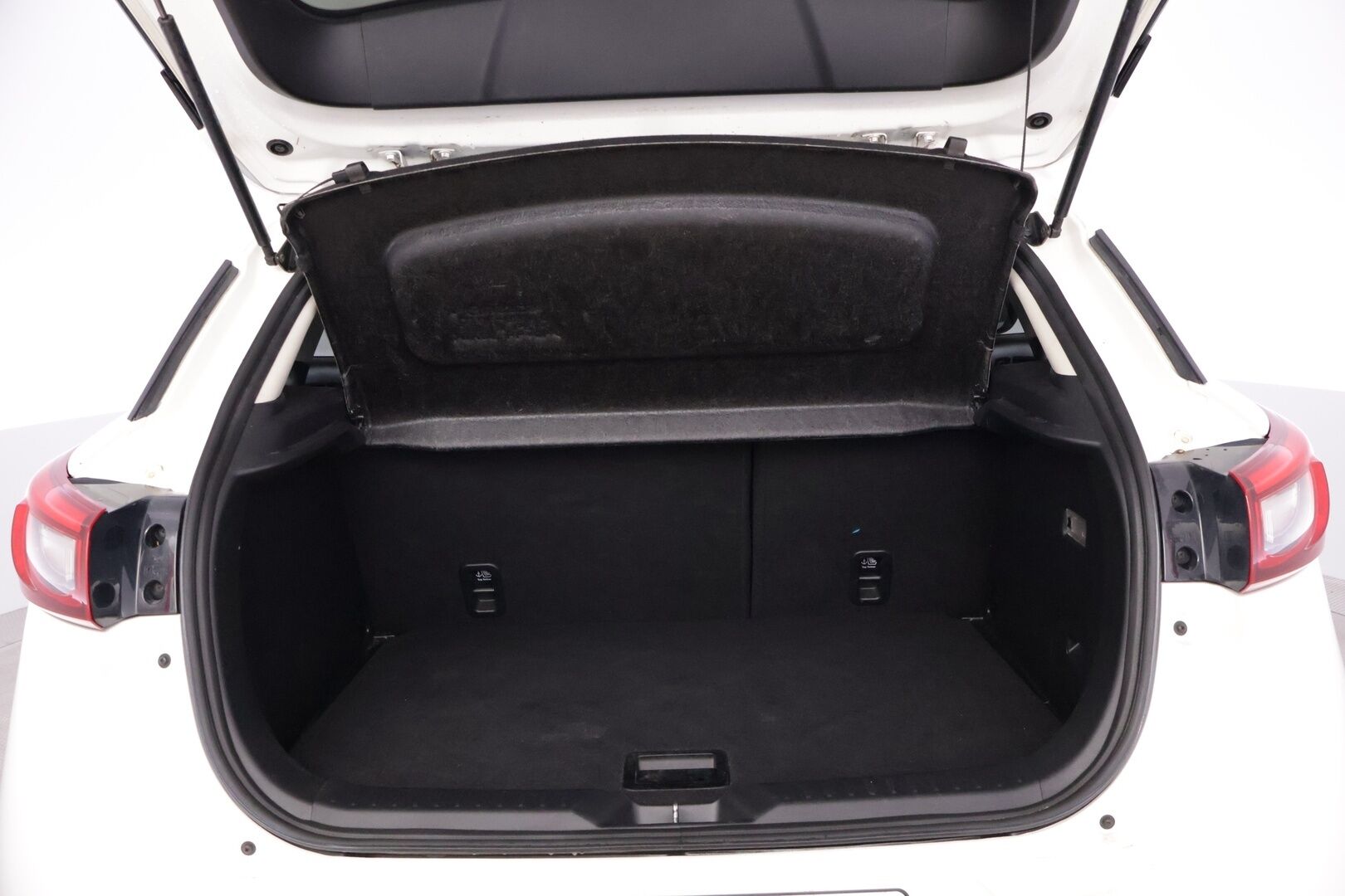 Mazda CX-3 2017 2,0 (120 hv) SKYACTIV-G Premium Plus 6MT EL3 - | Vakkari | Peruutuskamera | Avaimeton käynnistys | Kaistavahti | Ratinlämmitin | Suomi-auto | Lohkolämmitin + S.lämmitin |