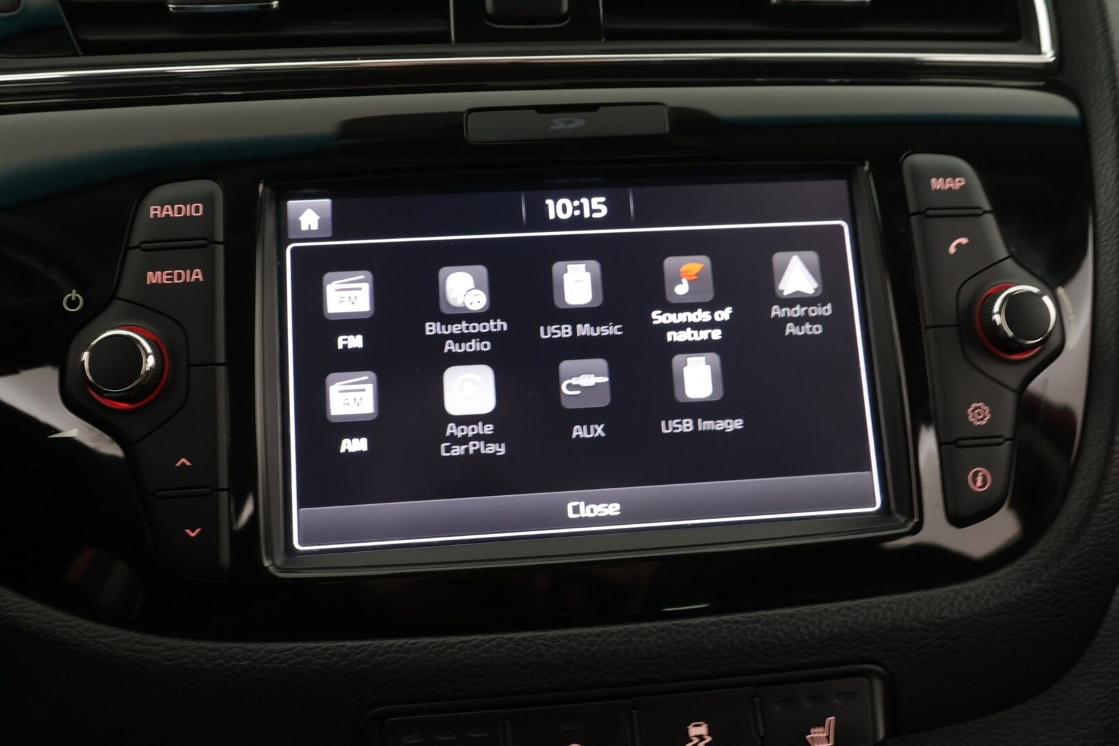 Kia cee'd 2017 1,6 EX SW DCT A/T / Vakkari / P-kamera / Lohko+sisälämmitin / Apple&Android / Koukku / Ratinlämmitin / Navi - Suomi-auto / Merkkihuollettu / 2x Aluvanteet / Uudenveroiset nastat, sekä kesärenkaat!