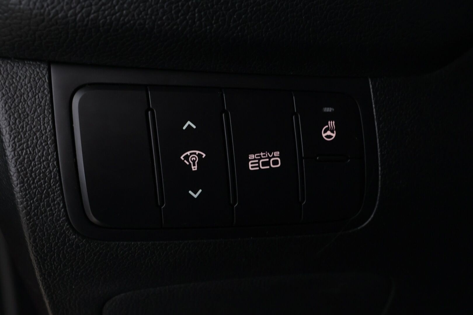 Kia cee'd 2017 1,6 EX SW DCT A/T / Vakkari / P-kamera / Lohko+sisälämmitin / Apple&Android / Koukku / Ratinlämmitin / Navi - Suomi-auto / Merkkihuollettu / 2x Aluvanteet / Uudenveroiset nastat, sekä kesärenkaat!