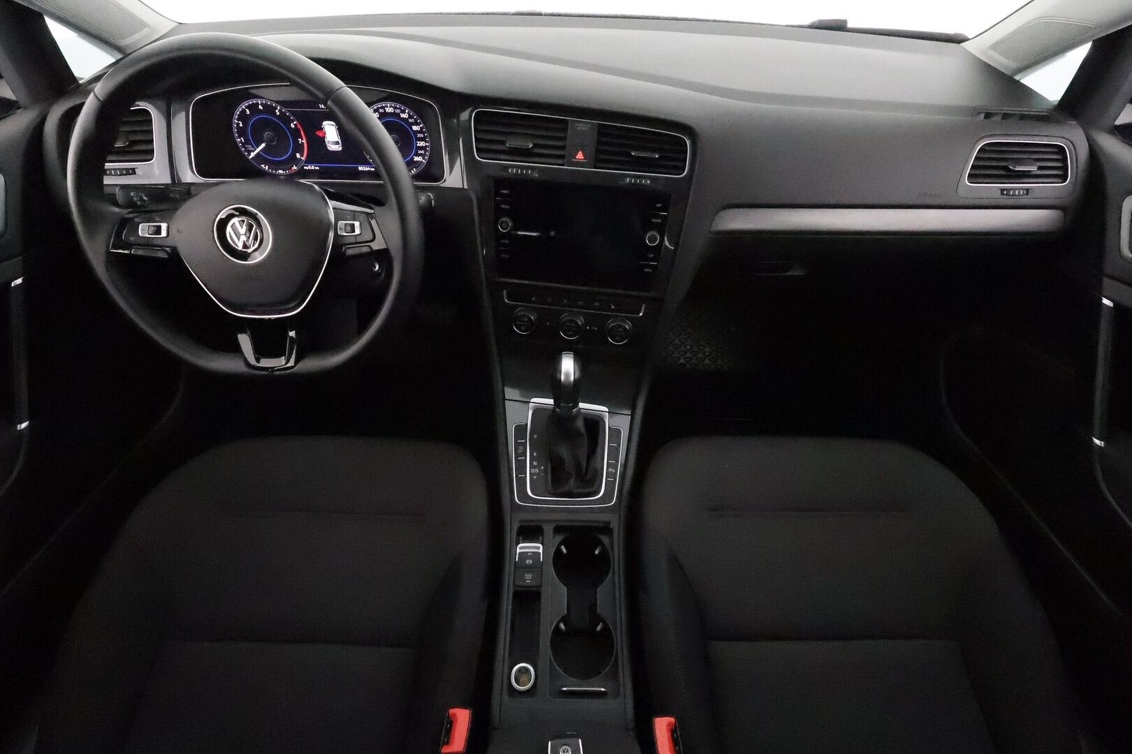 Volkswagen Golf 2018 Variant Comfortline 1,4 TSI (125 hv) DSG **Adapt.vakkari / Digimittaristo / P.kamera / Apple&Android / Webasto** - Suomi-auto / Kahdet renkaat aluvanteilla