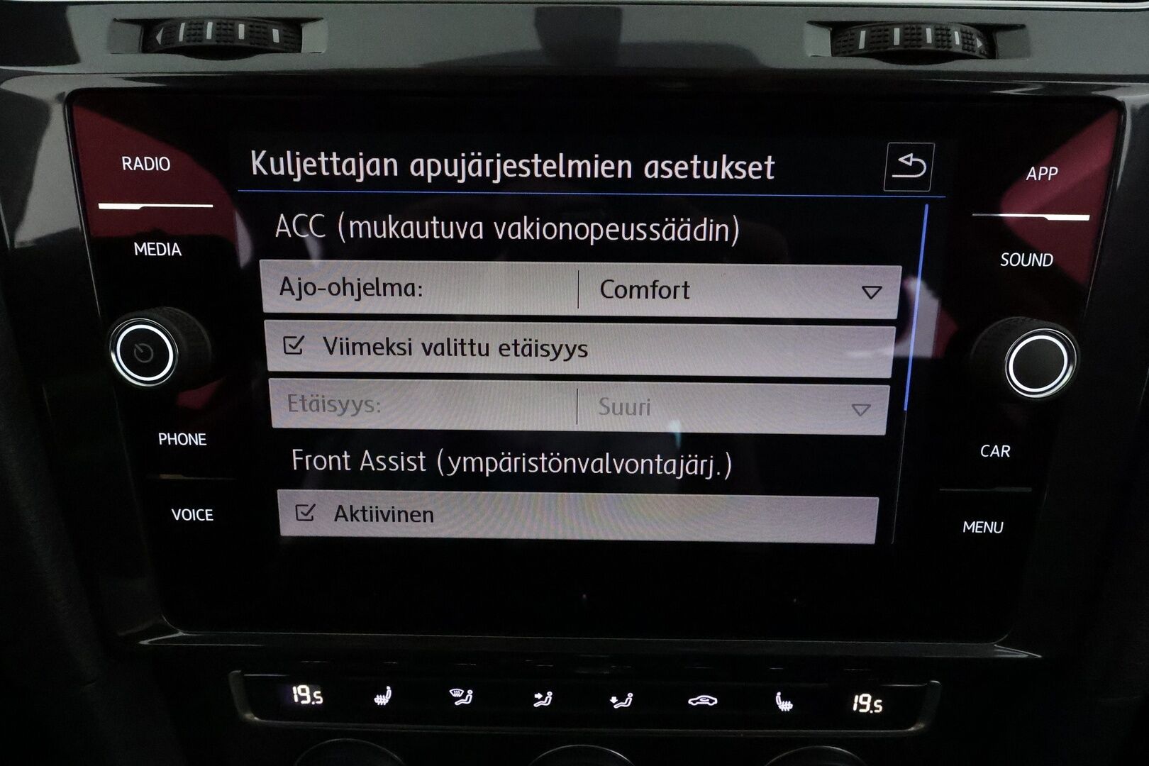 Volkswagen Golf 2018 Variant Comfortline 1,4 TSI (125 hv) DSG **Adapt.vakkari / Digimittaristo / P.kamera / Apple&Android / Webasto** - Suomi-auto / Kahdet renkaat aluvanteilla