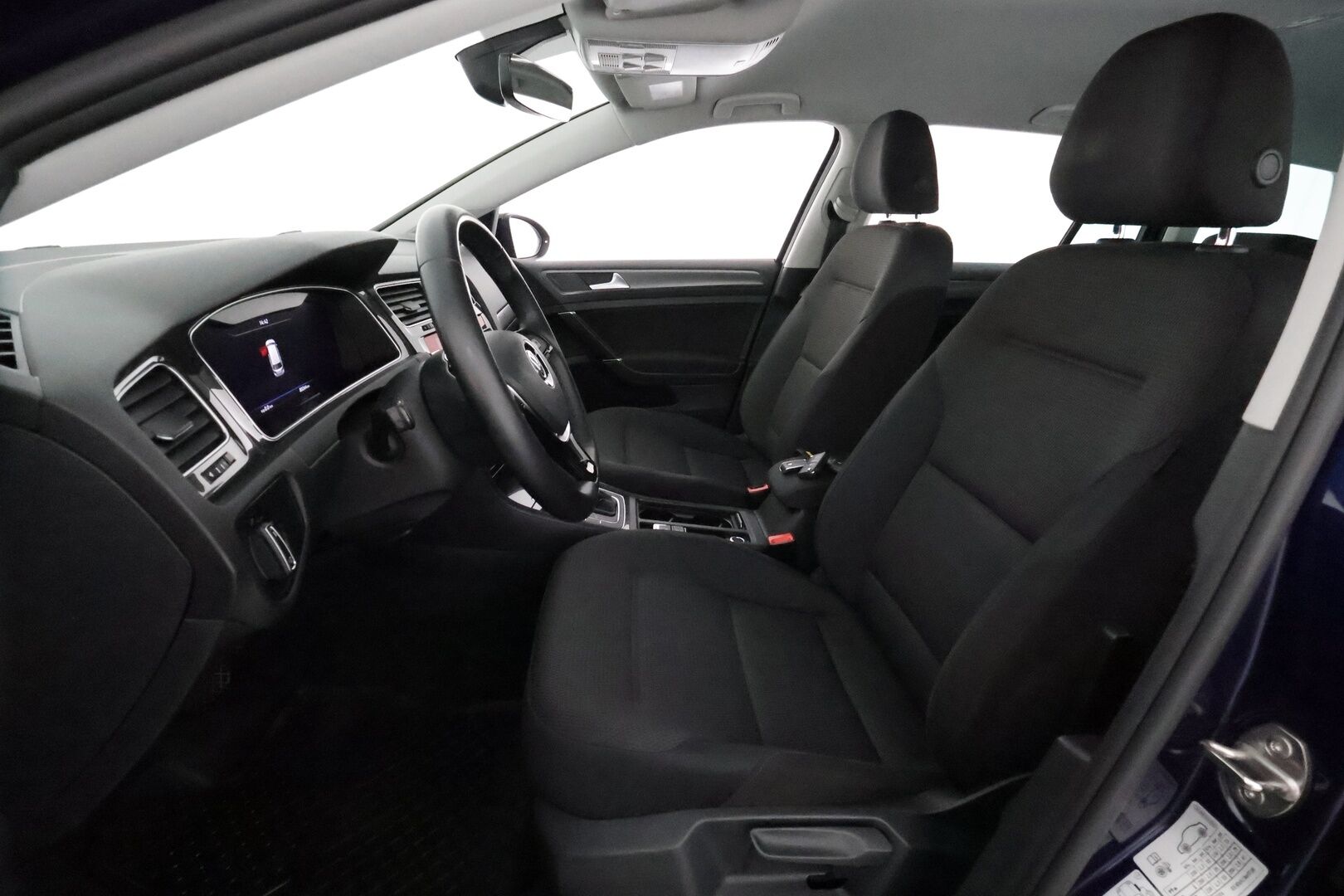 Volkswagen Golf 2018 Variant Comfortline 1,4 TSI (125 hv) DSG **Adapt.vakkari / Digimittaristo / P.kamera / Apple&Android / Webasto** - Suomi-auto / Kahdet renkaat aluvanteilla