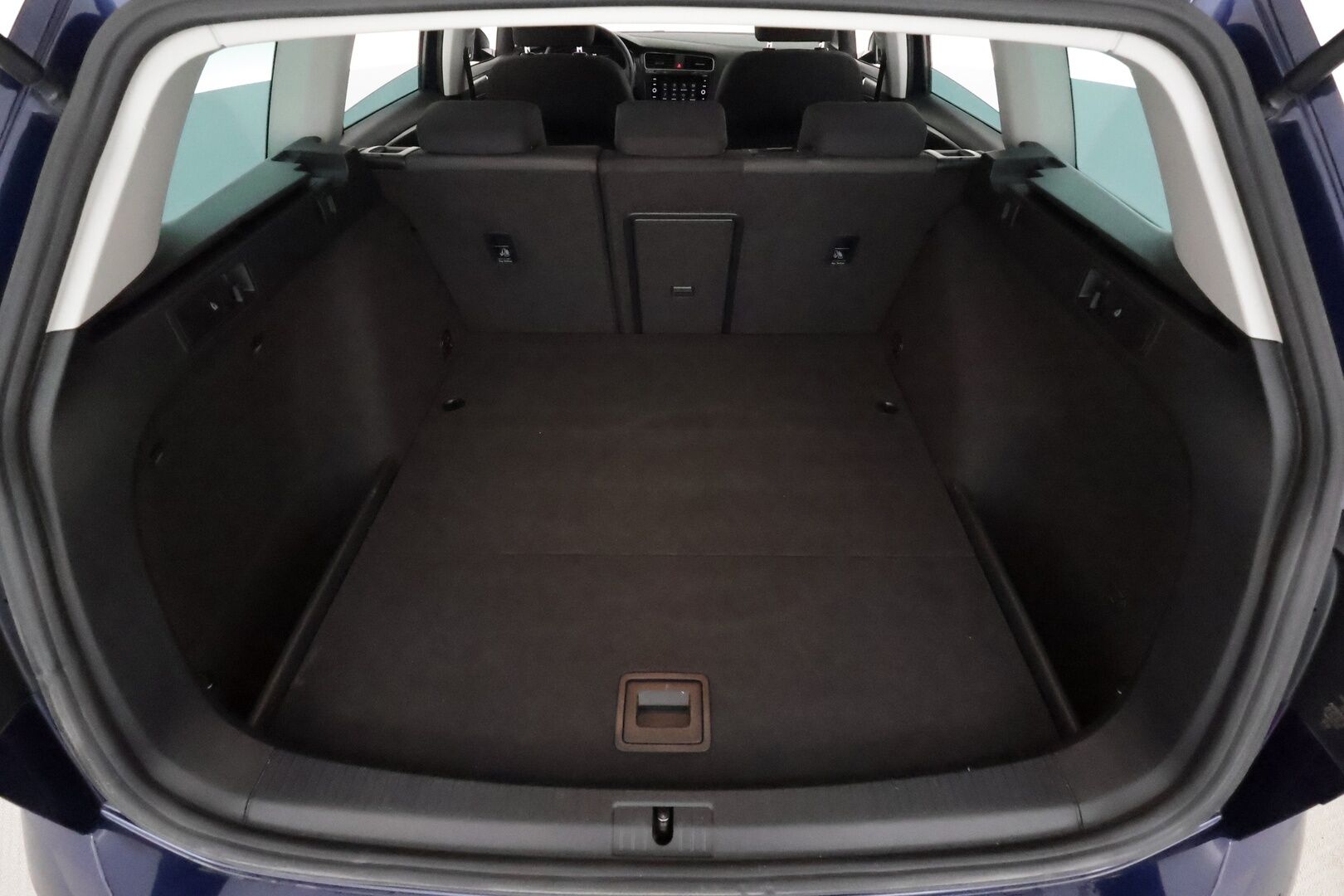 Volkswagen Golf 2018 Variant Comfortline 1,4 TSI (125 hv) DSG **Adapt.vakkari / Digimittaristo / P.kamera / Apple&Android / Webasto** - Suomi-auto / Kahdet renkaat aluvanteilla