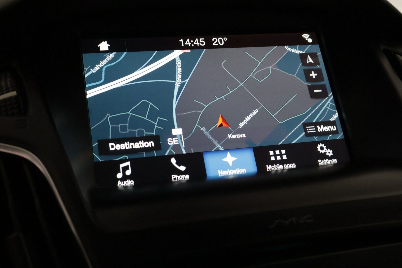 Ford Focus 2018 1,0 EcoBoost 125 hv Start/Stop M6 ST-Line **Navi / Android ja apple auto / Vakkari / Tutkat / lohko** - Kahdet renkaat aluilla / Huoltokirja