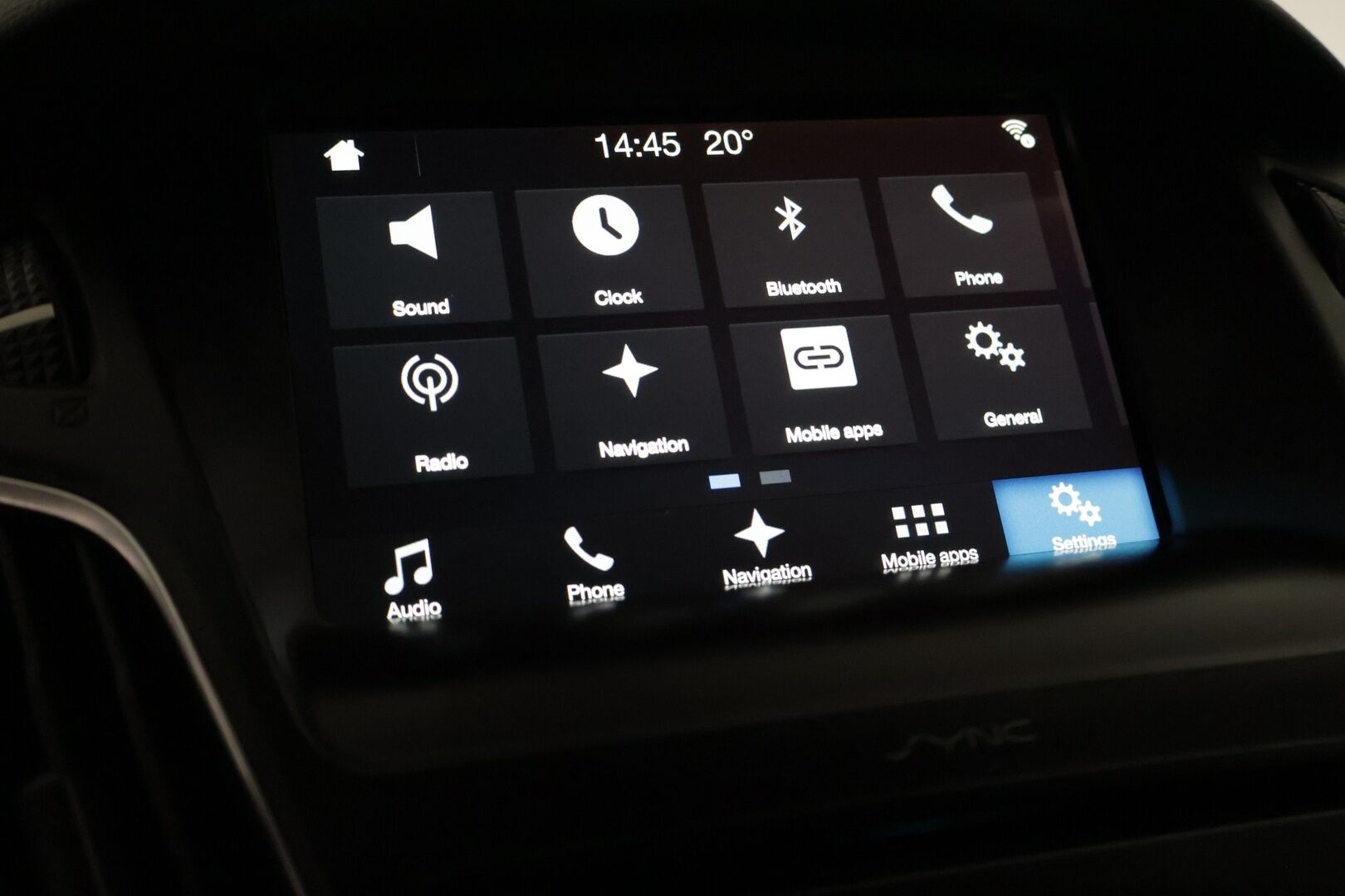 Ford Focus 2018 1,0 EcoBoost 125 hv Start/Stop M6 ST-Line **Navi / Android ja apple auto / Vakkari / Tutkat / lohko** - Kahdet renkaat aluilla / Huoltokirja