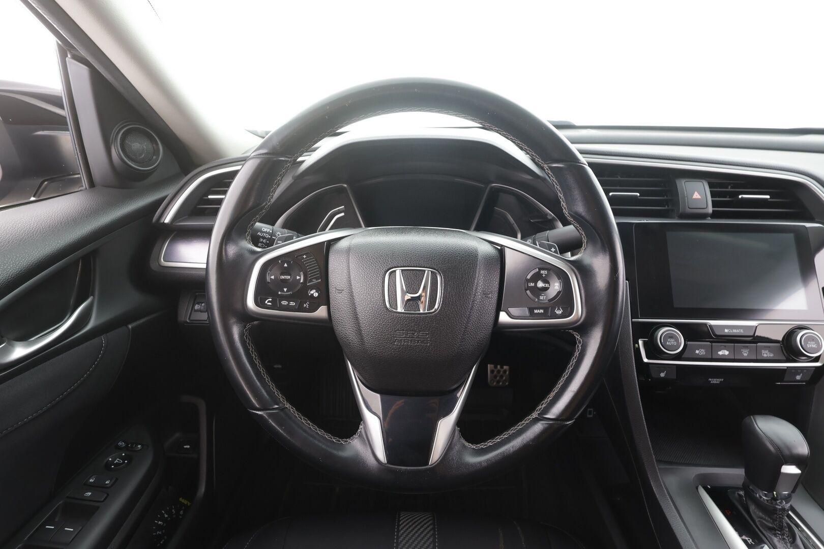 Honda Civic 2018 Sedan 182 hv Sport AT - | ACC | P.Kamera | Lohkolämmitin | Navi | Kaistavahti | Apple&Android | Suomi-auto | Kahdet renkaat | 