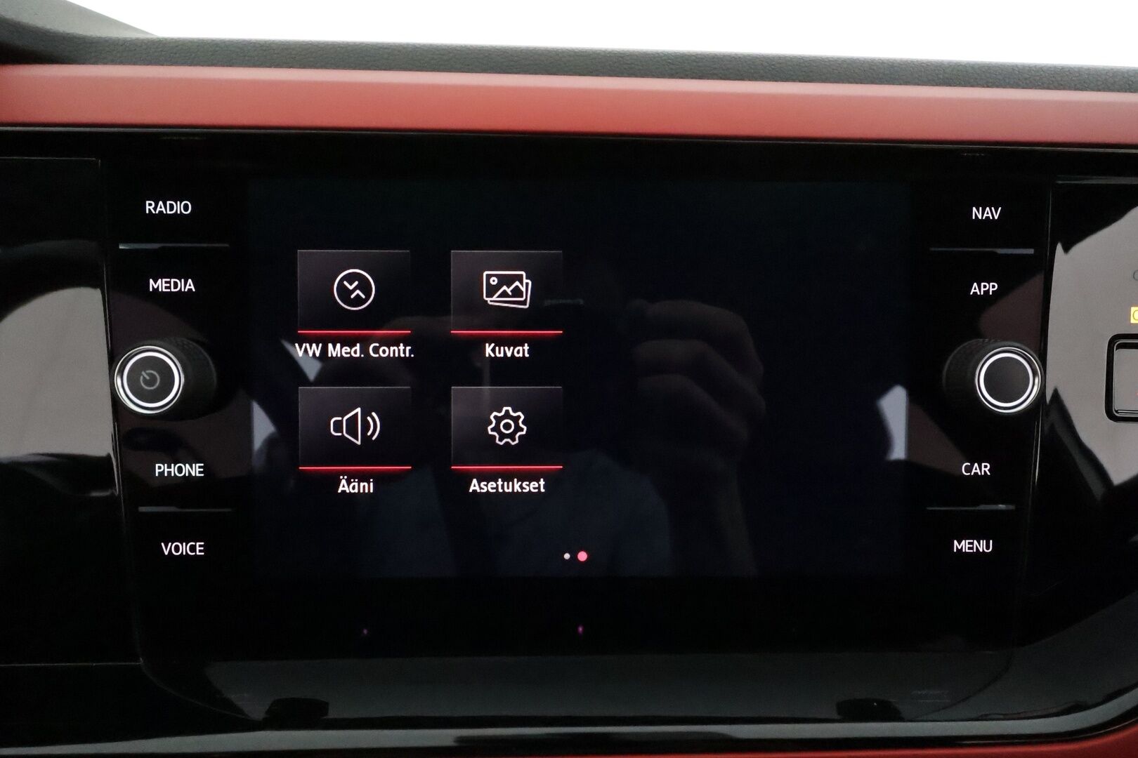 Volkswagen Polo 2018 GTI 2,0 TSI 147 kW DSG **ACC / LED-valot / P.Kamera / Navi / Digimittaristo / Apple&Android** - Suomi-auto / Kahdet Renkaat / Merkkihuollettu!