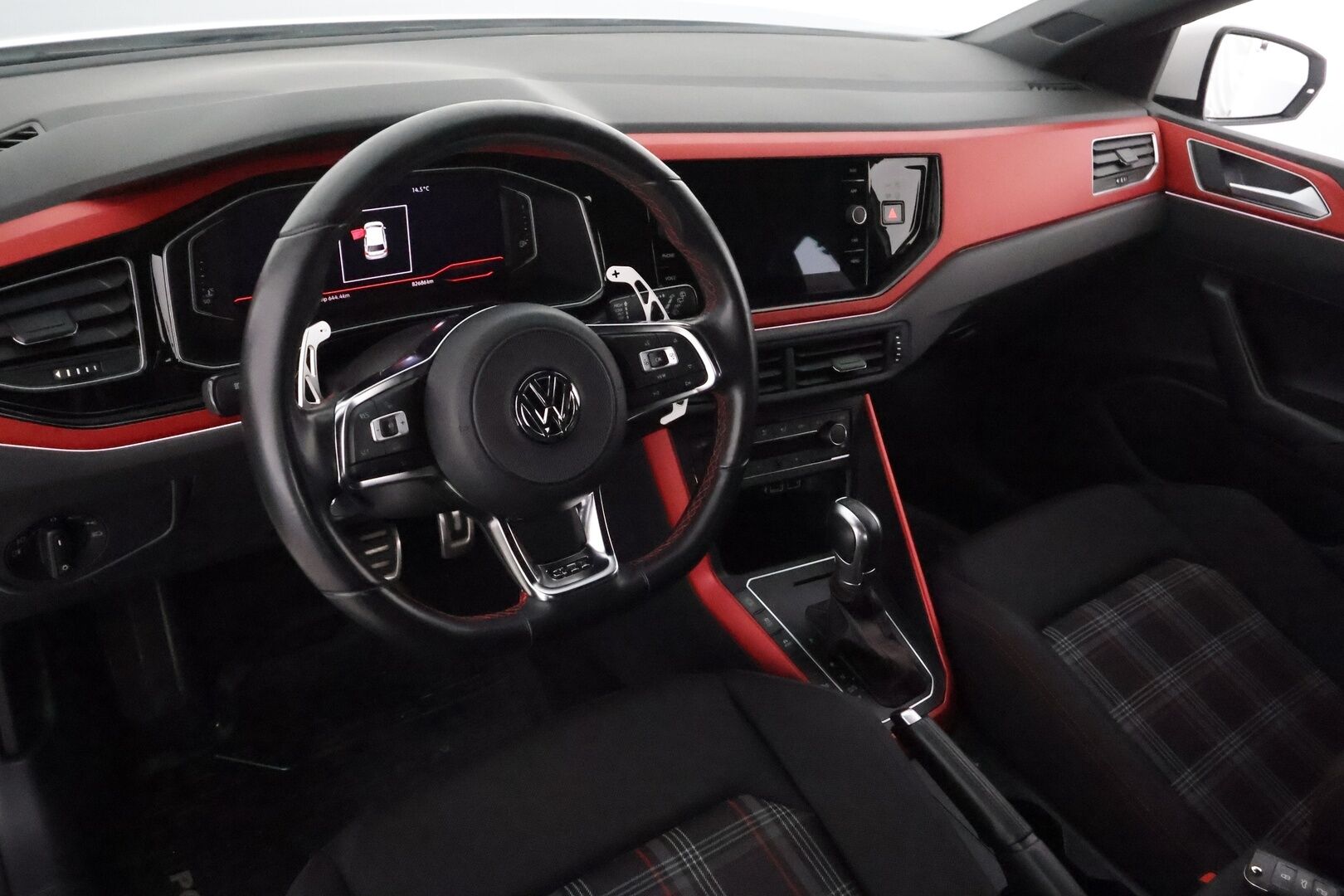Volkswagen Polo 2018 GTI 2,0 TSI 147 kW DSG **ACC / LED-valot / P.Kamera / Navi / Digimittaristo / Apple&Android** - Suomi-auto / Kahdet Renkaat / Merkkihuollettu!