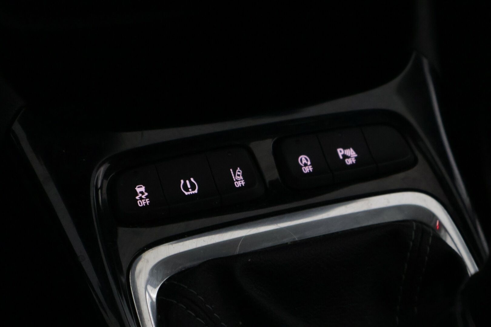 Opel Crossland X 2018 Enjoy 1,2 Turbo ECOTEC Start/Stop 81 kW MT5 - | Suomi-auto | Lohko- ja sisätilanlämmitin | Peruutuskamera |  Ratinlämmitin | Vakkari | LED-Ajovalot | Jakohihna vaihdettu |