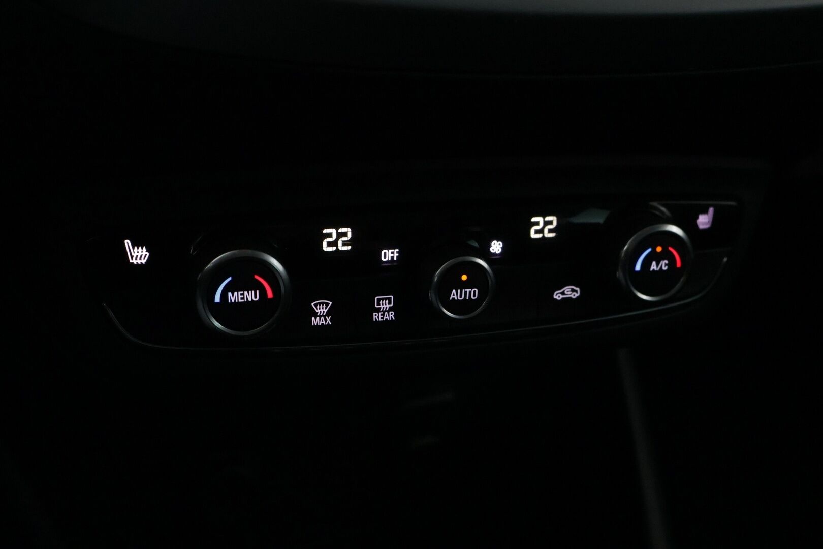 Opel Crossland X 2018 Enjoy 1,2 Turbo ECOTEC Start/Stop 81 kW MT5 - | Suomi-auto | Lohko- ja sisätilanlämmitin | Peruutuskamera |  Ratinlämmitin | Vakkari | LED-Ajovalot | Jakohihna vaihdettu |
