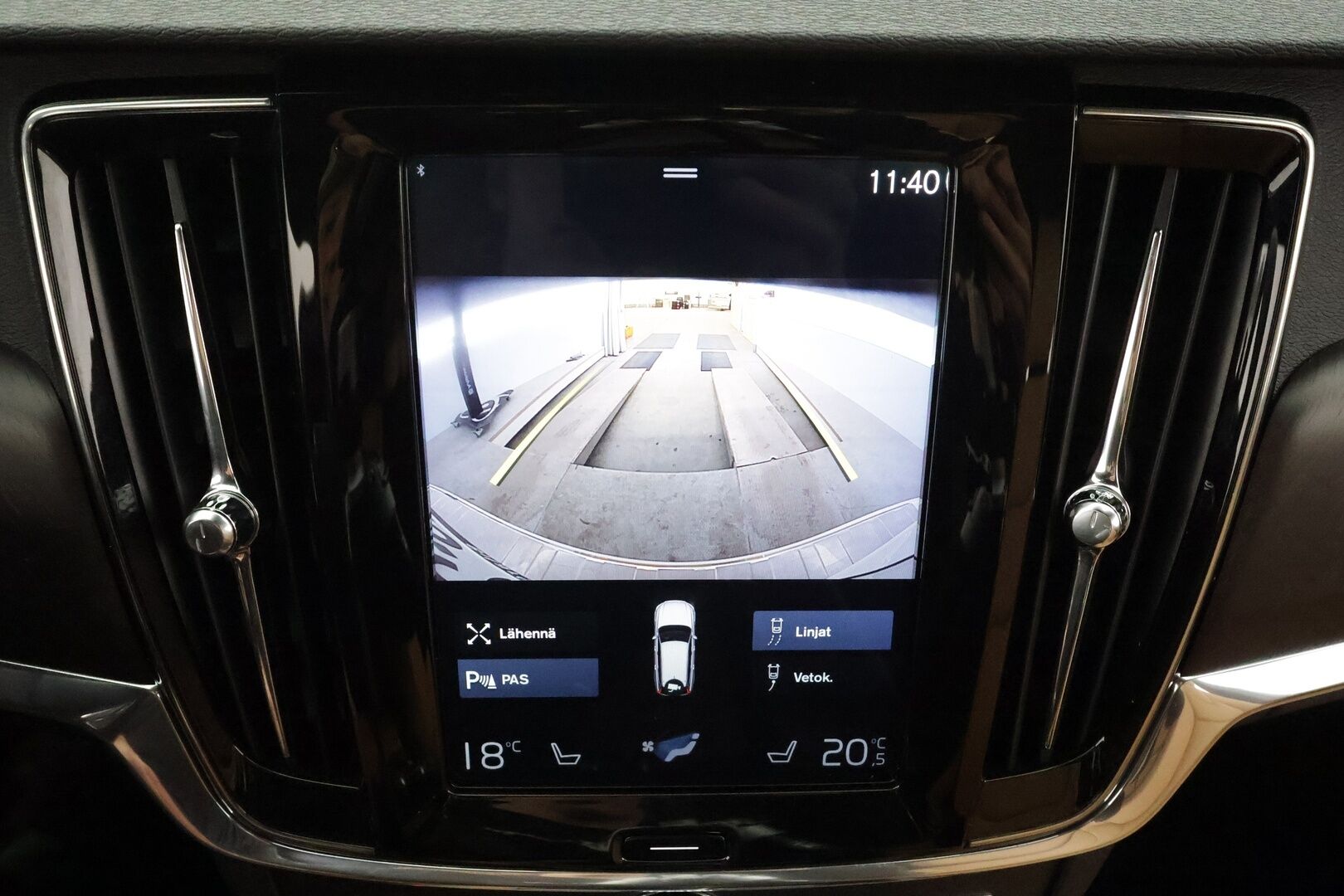 Volvo V90 Cross Country 2018 D4 AWD Business Plus aut * ACC / Webasto / Koukku / Ruskeat nahat / Navi / LED / Keyless / Ratinlämmitin * - EI AD-Blueta! / Suomi-auto / Kahdet renkaat aluvanteilla