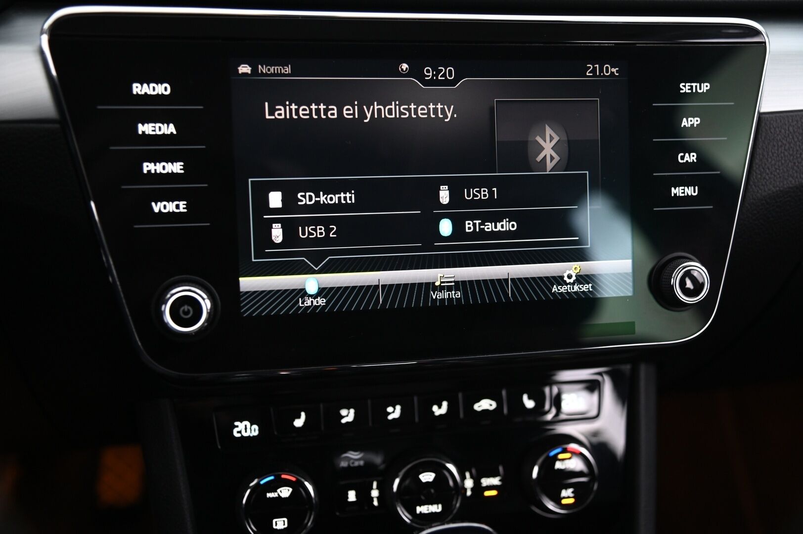 Skoda Superb 2018 Combi 1,4 TSI ACT Ambition BusinessLine DSG Autom *Webasto / Suomi-auto / Appconnect / Lämmitettävä ohjauspyörä* - *2X Renkaat aluvanteilla / jakopää tehty 2024 / LED Lisävalo*