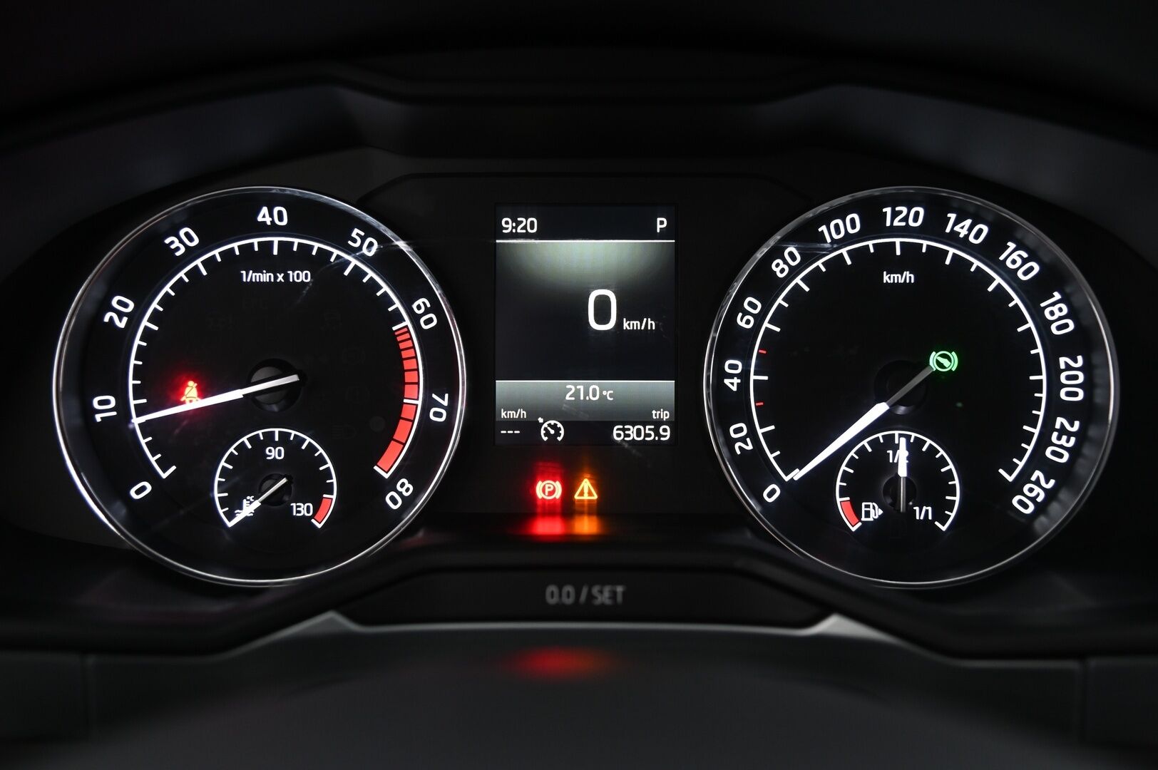 Skoda Superb 2018 Combi 1,4 TSI ACT Ambition BusinessLine DSG Autom *Webasto / Suomi-auto / Appconnect / Lämmitettävä ohjauspyörä* - *2X Renkaat aluvanteilla / jakopää tehty 2024 / LED Lisävalo*