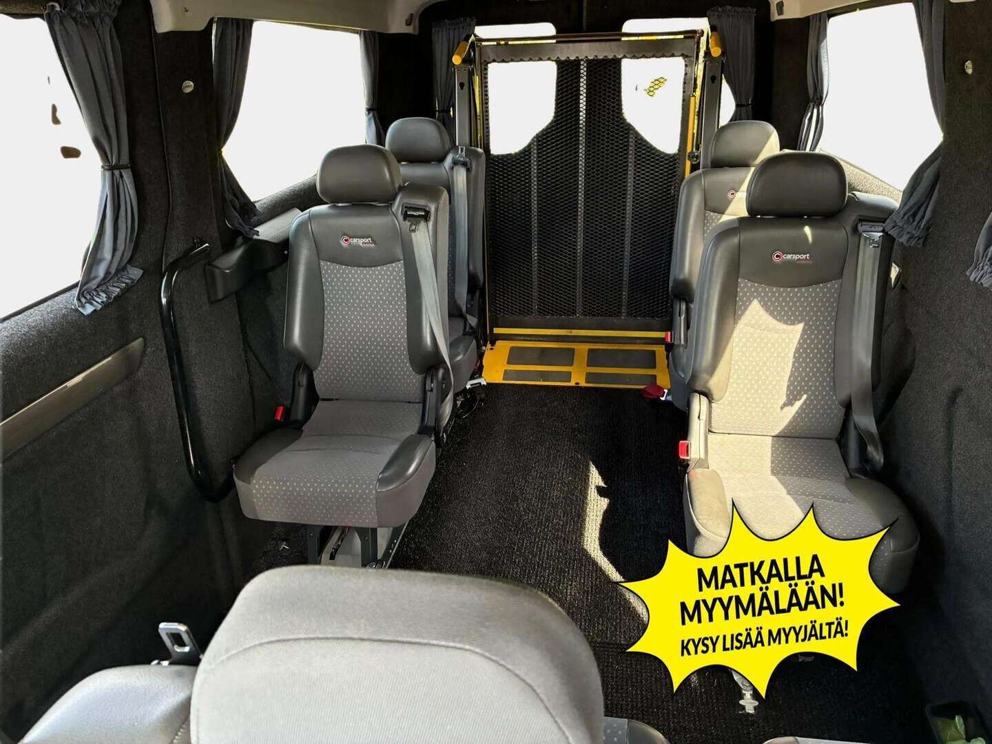 Volkswagen Crafter 2018 2.0 TDI Carsport VIP GLE 9-paikkainen Esteetön - ALV | Sähköovet | Invahissi | Ground Zero-hifit | Carsport-design | Peruutuskamera | Asiallinen huoltohistoria | Katsastettu 6/26