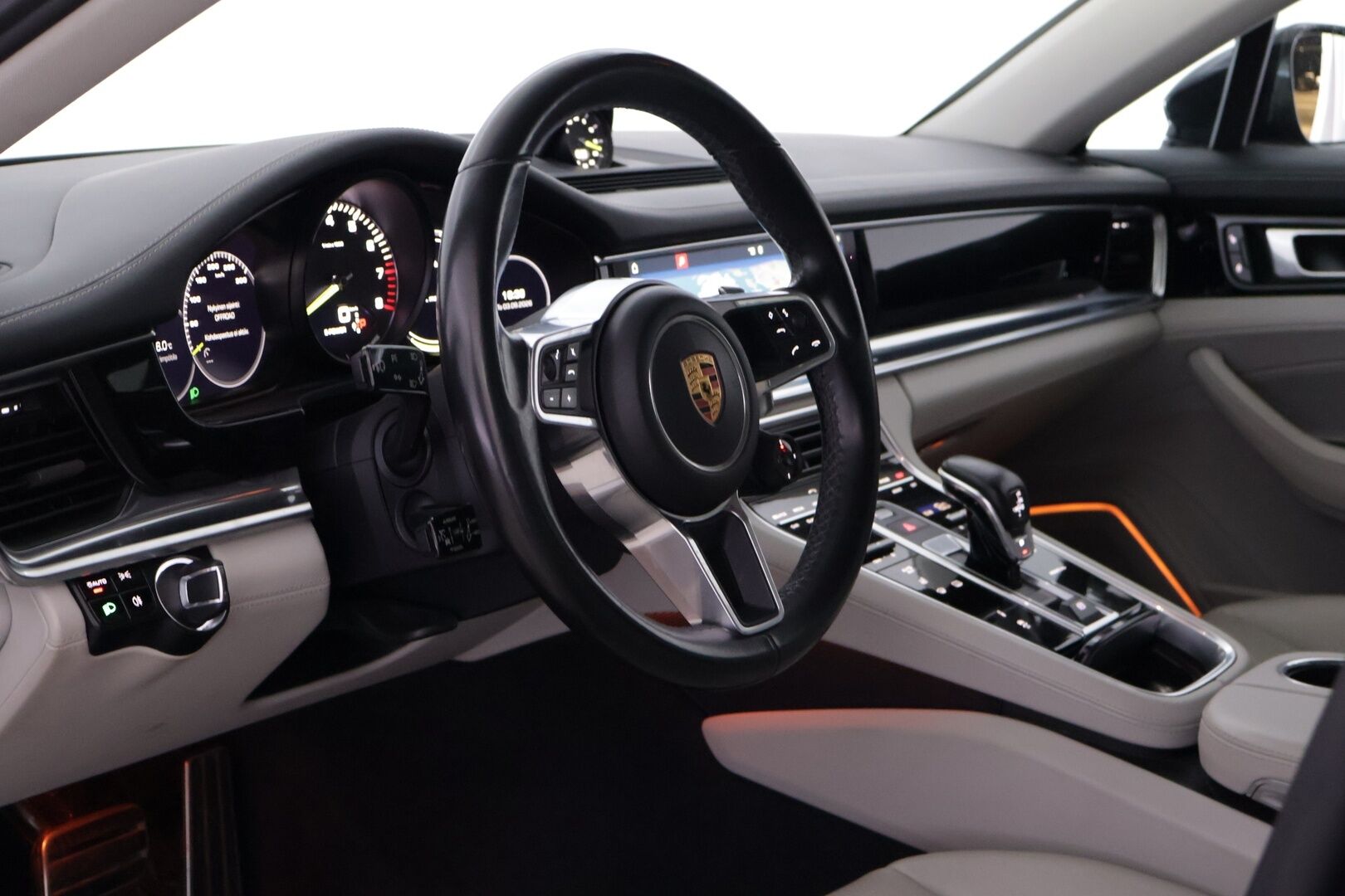 Porsche Panamera 2018 4 E-Hybrid Sport Tourismo - | ACC | Sport Chrono | Bose | 360-kamera | Sport-putkisto | Panorama |