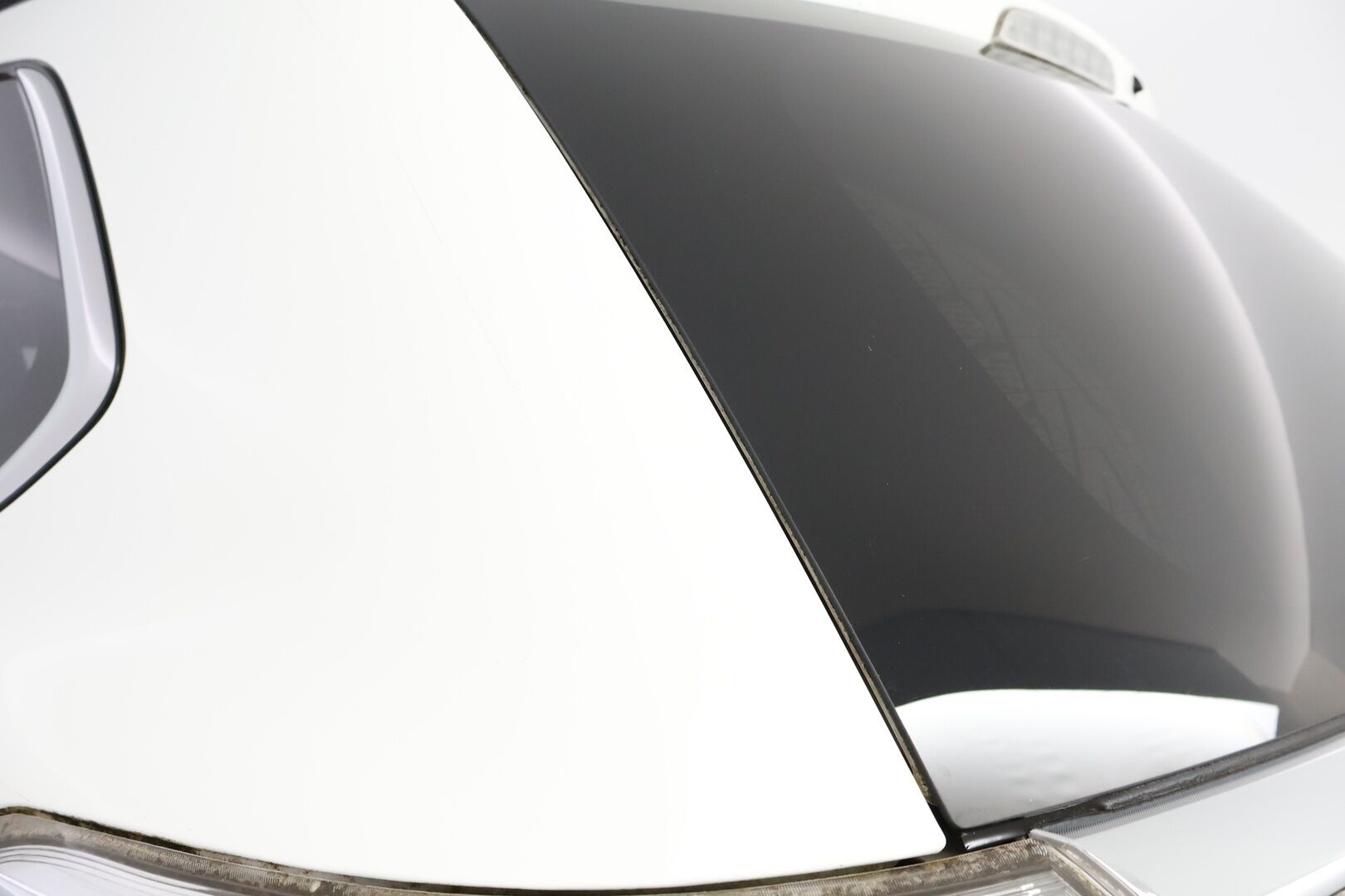 Mitsubishi Outlander 2014 MYYDÄÄN HUUTOKAUPAT.COM
