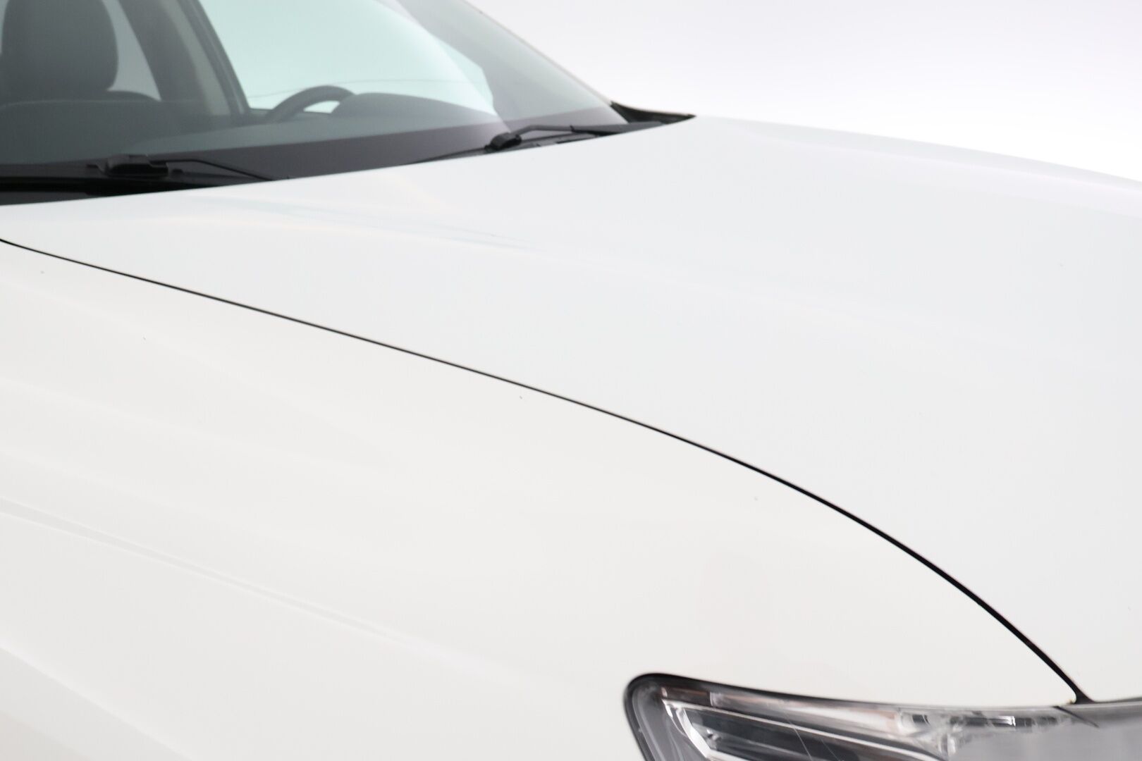 Mitsubishi Outlander 2014 MYYDÄÄN HUUTOKAUPAT.COM