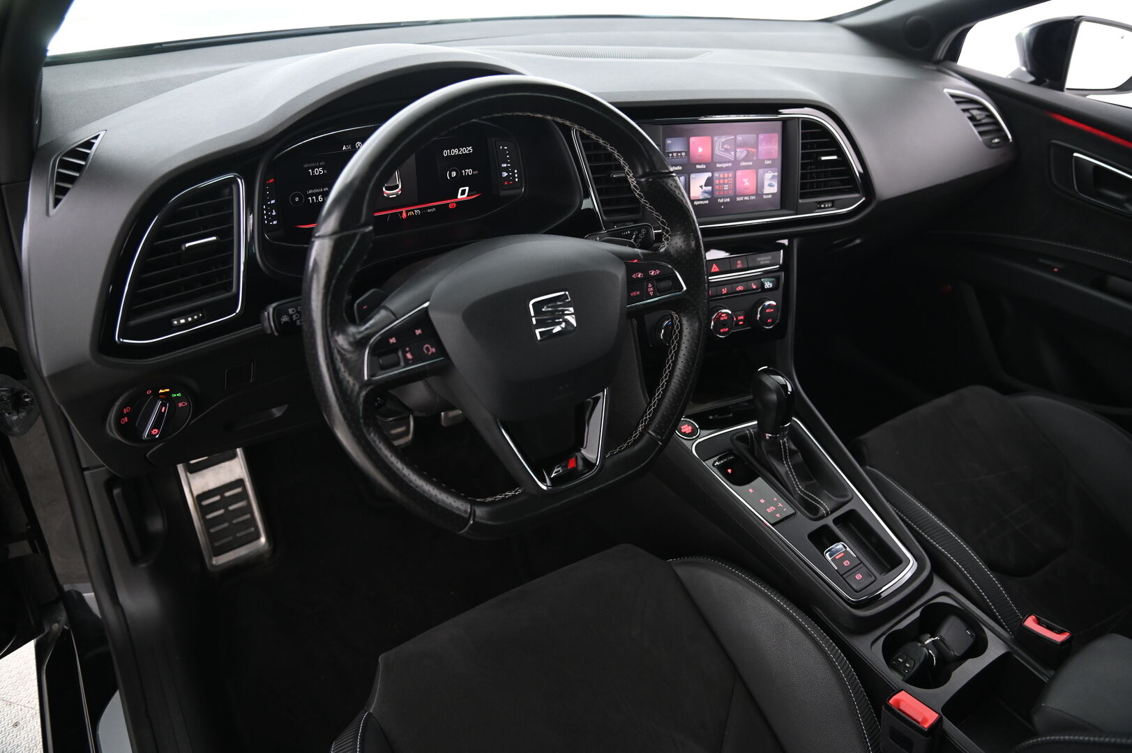 Seat Leon ST 2018 TSI 300 4DRIVE Cupra DSG *Webasto / ACC / Panorama / Keyless*